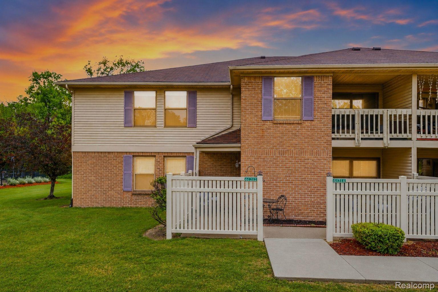 61212, Greenwood, South Lyon, Michigan, 48178