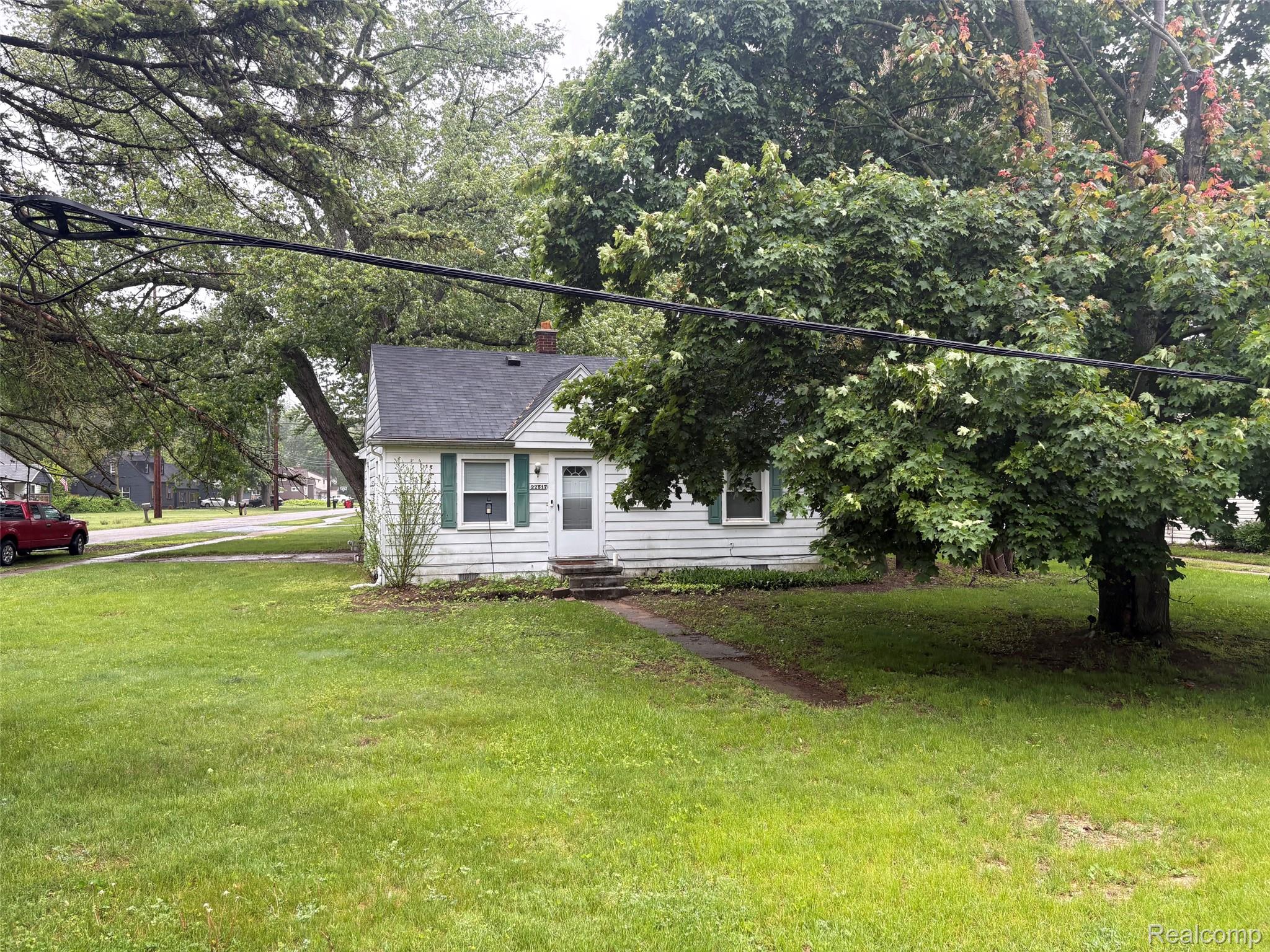 22517, Berg, Southfield, Michigan, 48033