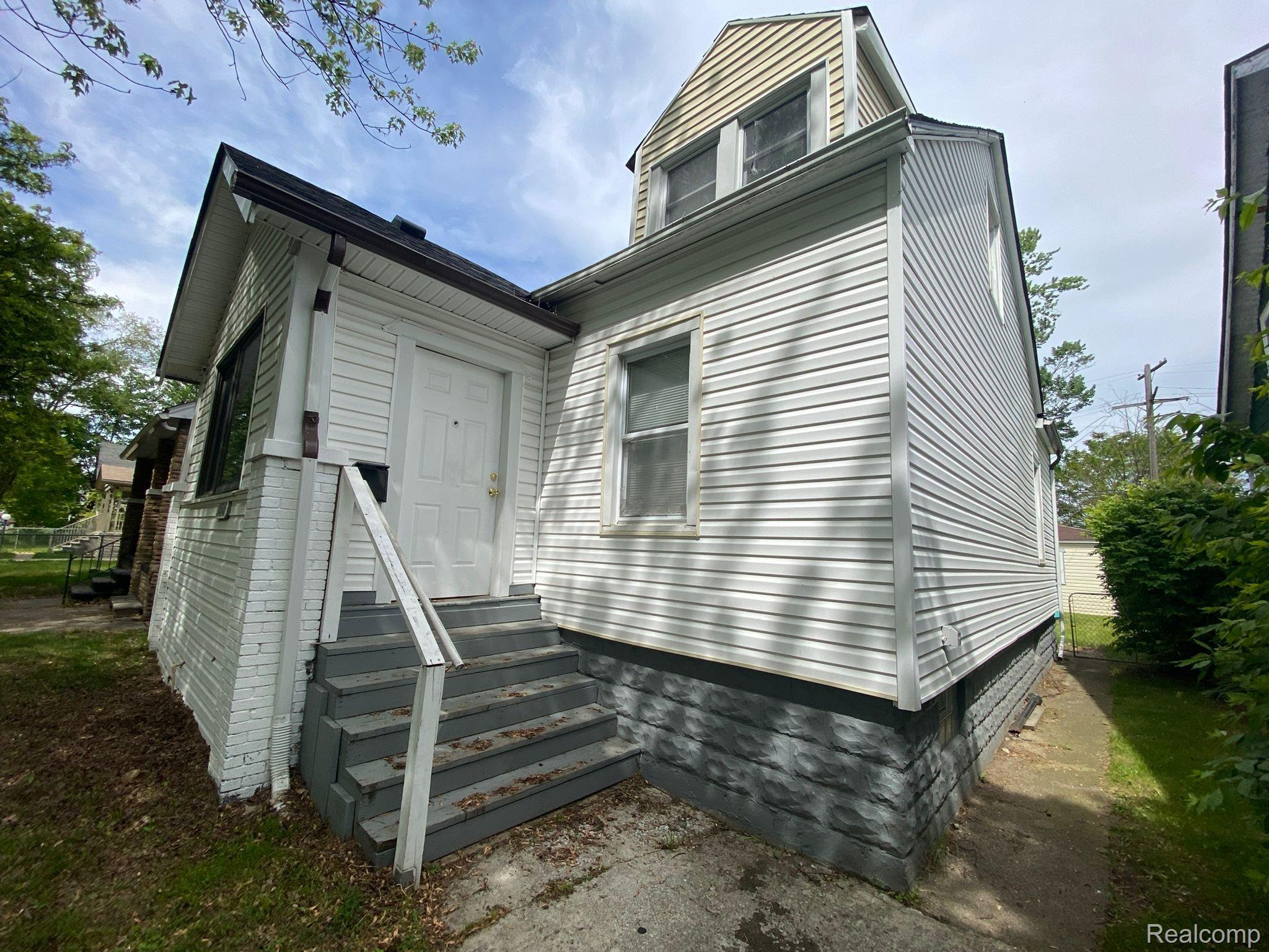 14646, San Juan, Detroit, Michigan, 48238