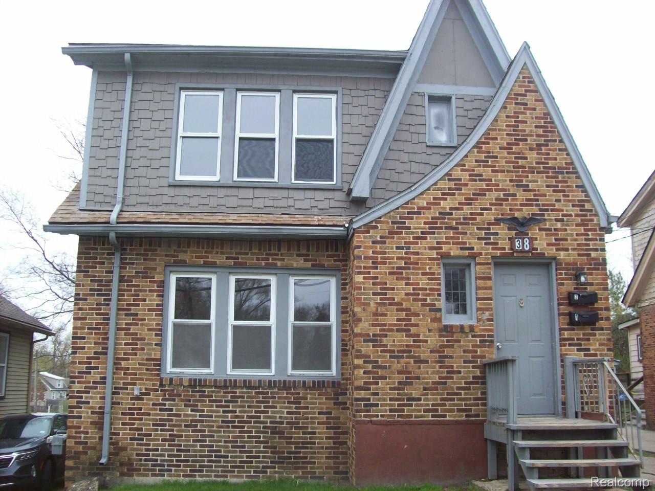38, CADILLAC, Pontiac, Michigan, 48342
