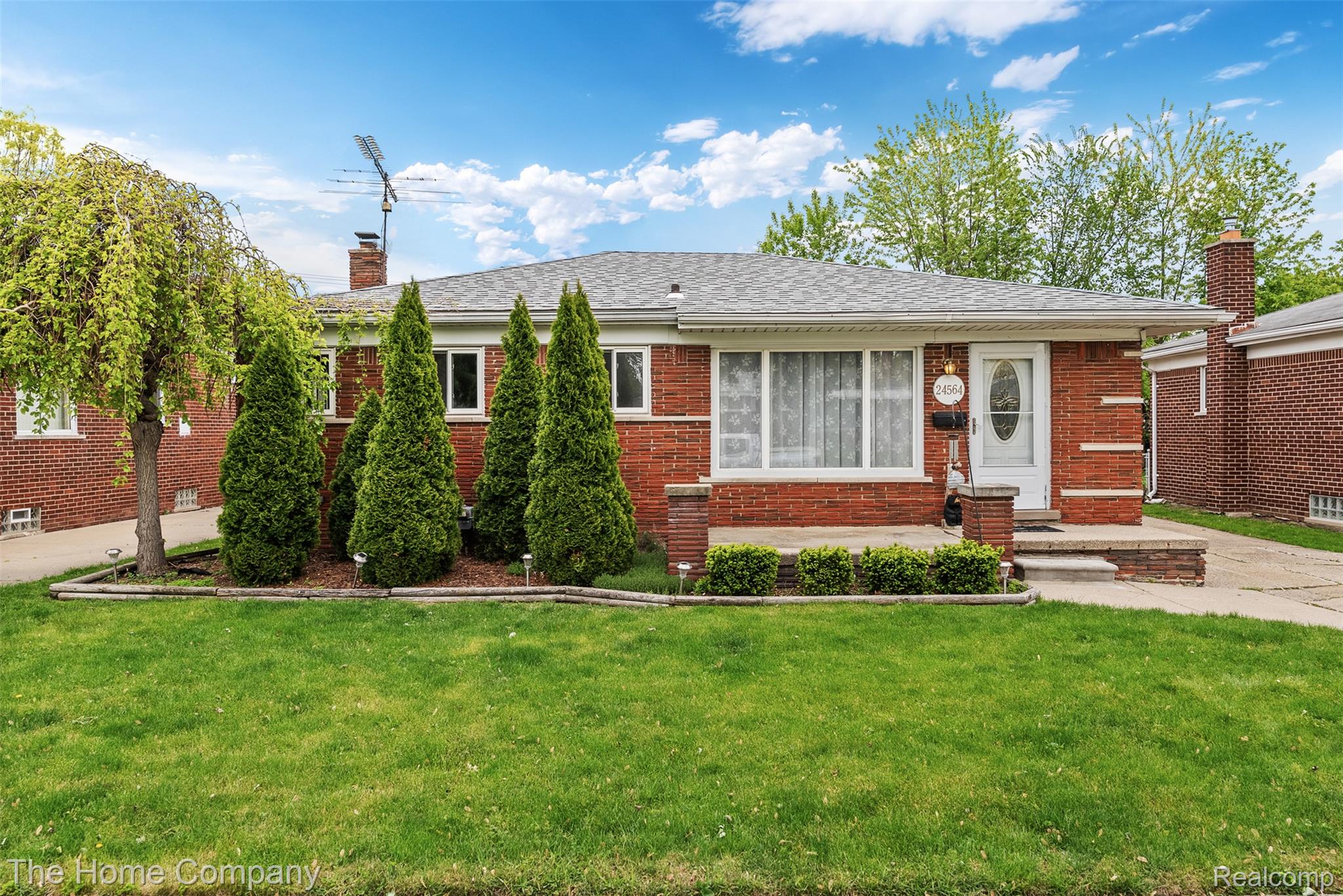 24564, Marine, Eastpointe, Michigan, 48021