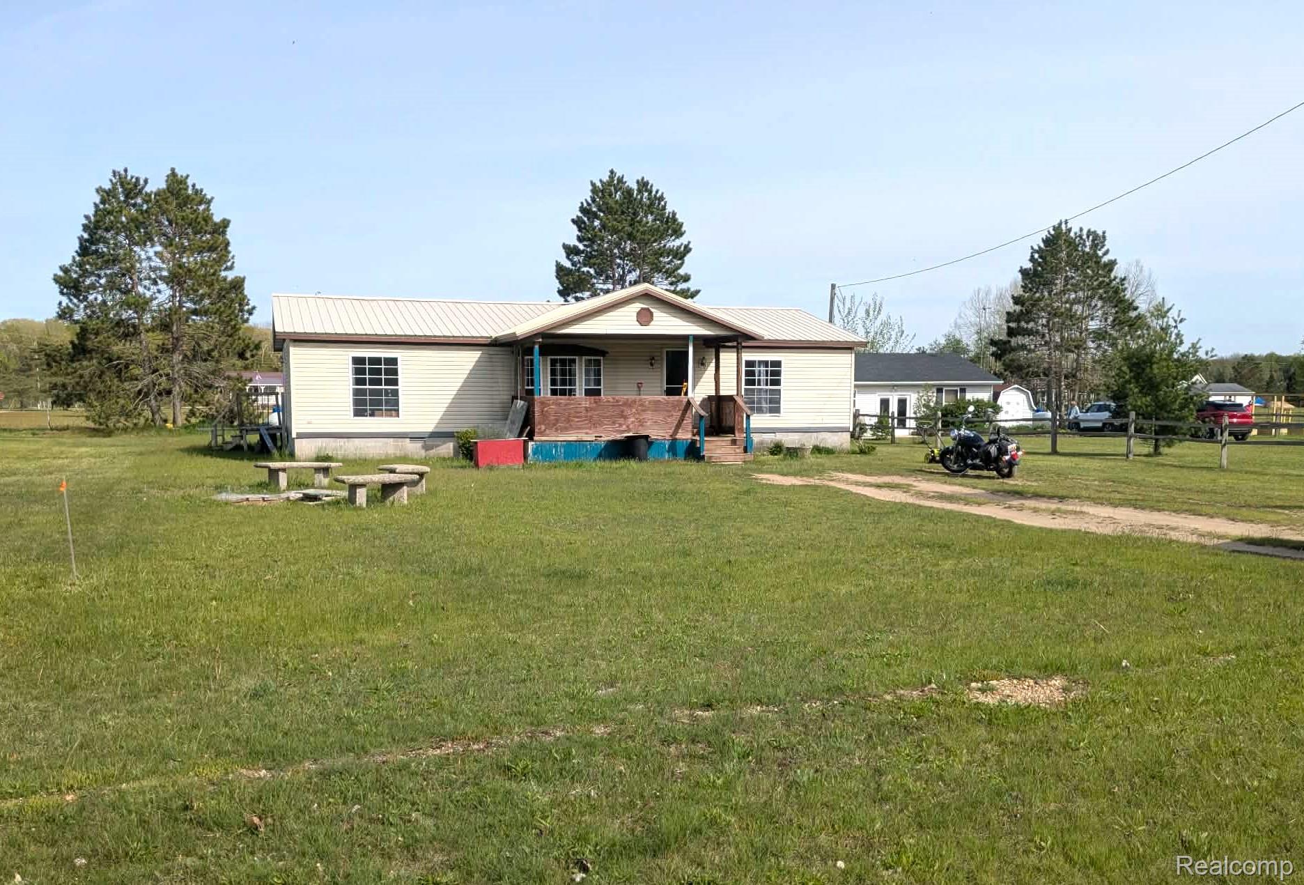 5554, Sauble Lake, Irons, Michigan, 49644