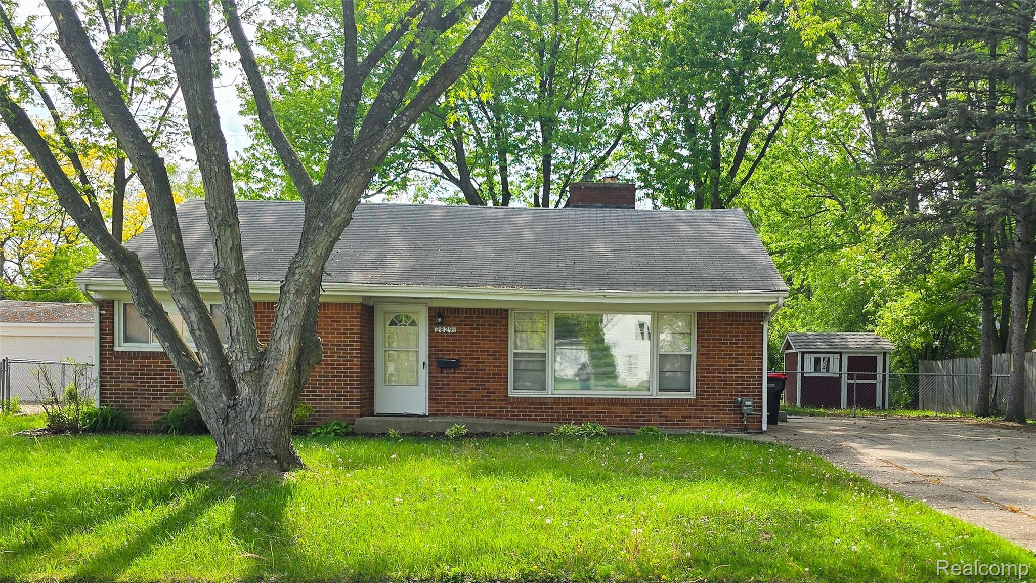 28291, Pierce, Southfield, Michigan, 48076