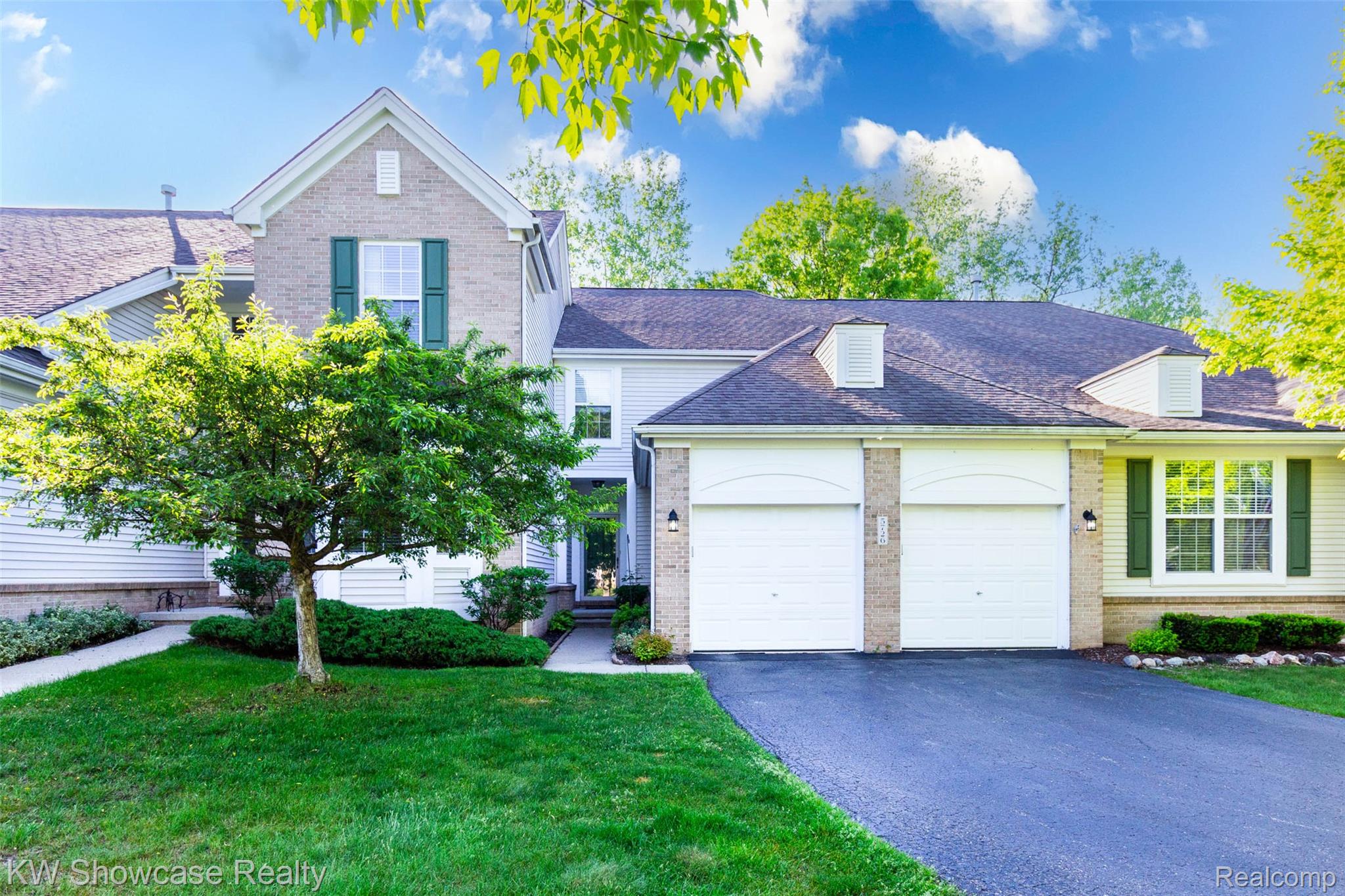5726, Pinecroft, #44, Clawson, Michigan, 48346