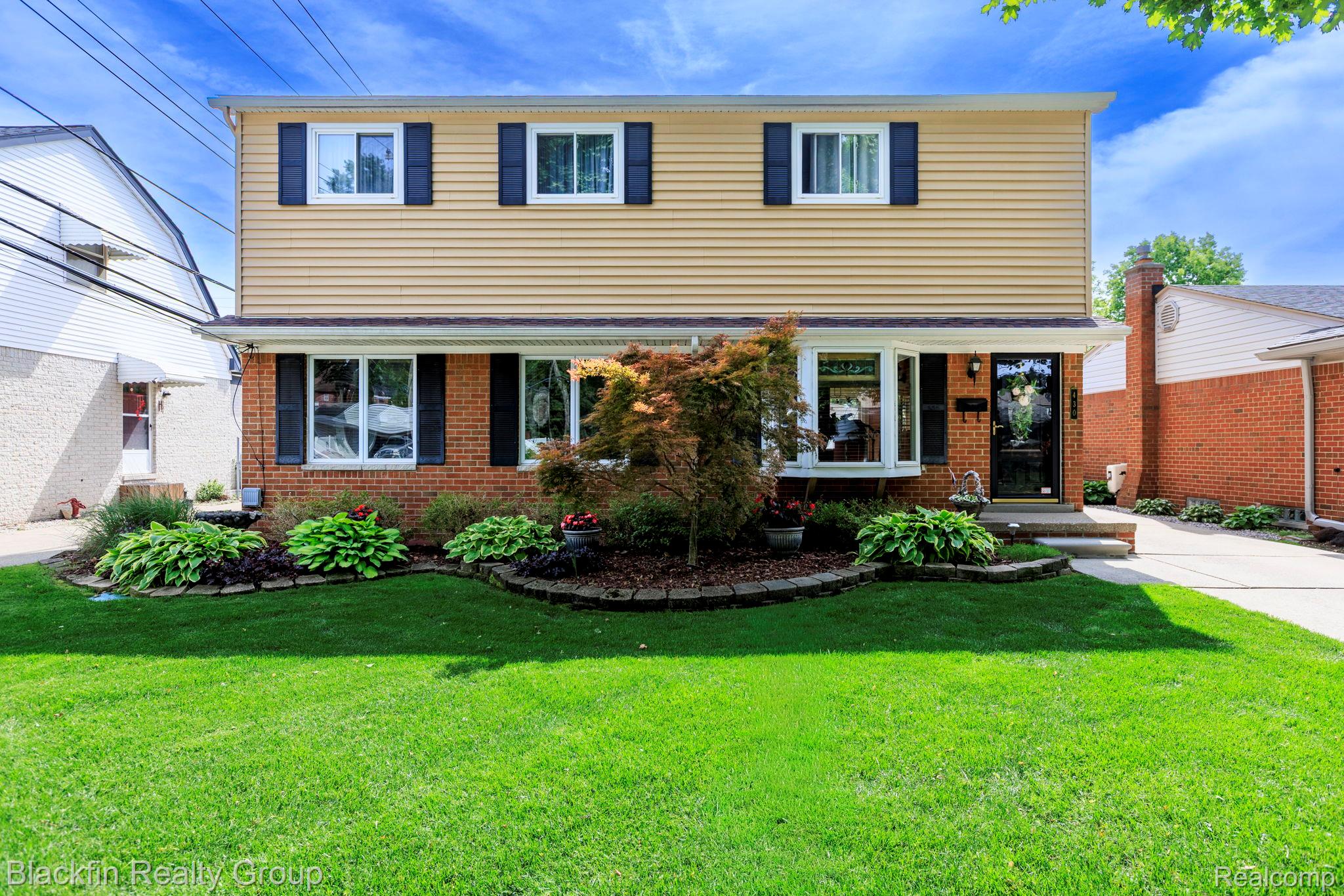 430, Batchewana, Clawson, Michigan, 48017