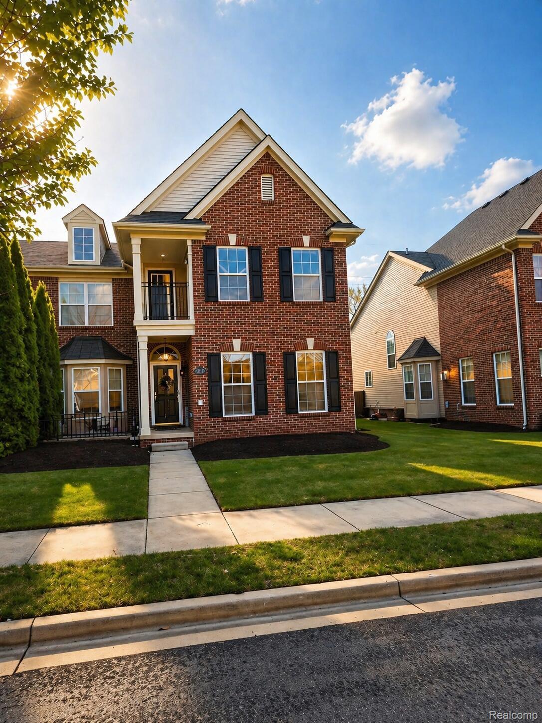 42682, Park Cresent, Sterling Heights, Michigan, 48313