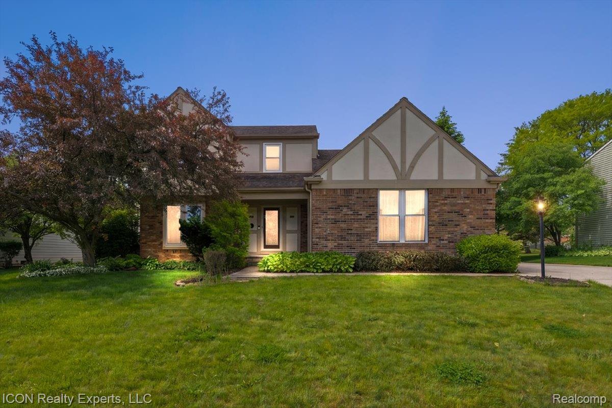 44831, Huntington, Novi, Michigan, 48375