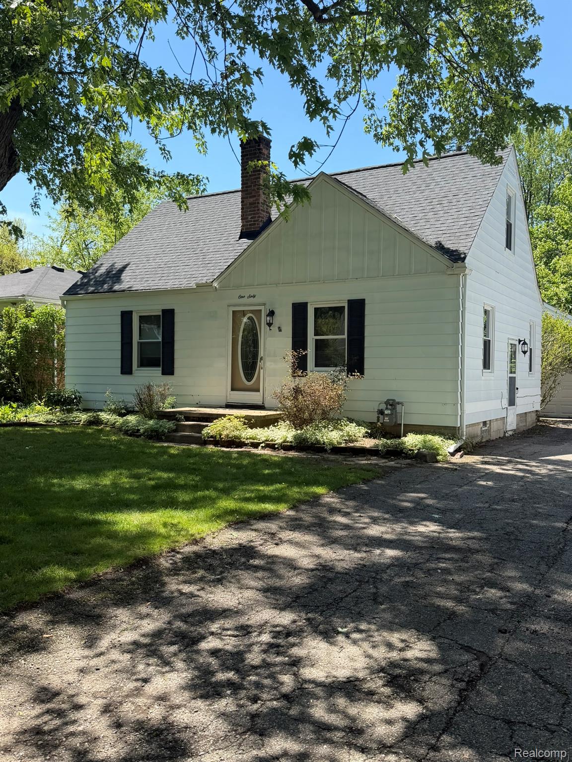 160, Ascot, Waterford, Michigan, 48328