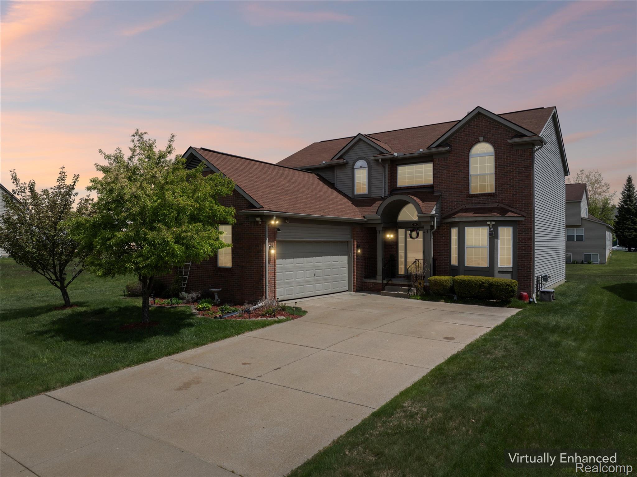 216, Tucker, Pontiac, Michigan, 48341