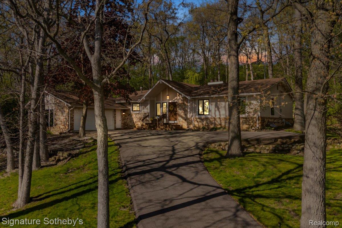6692, Balmoral, Clarkston, Michigan, 48346
