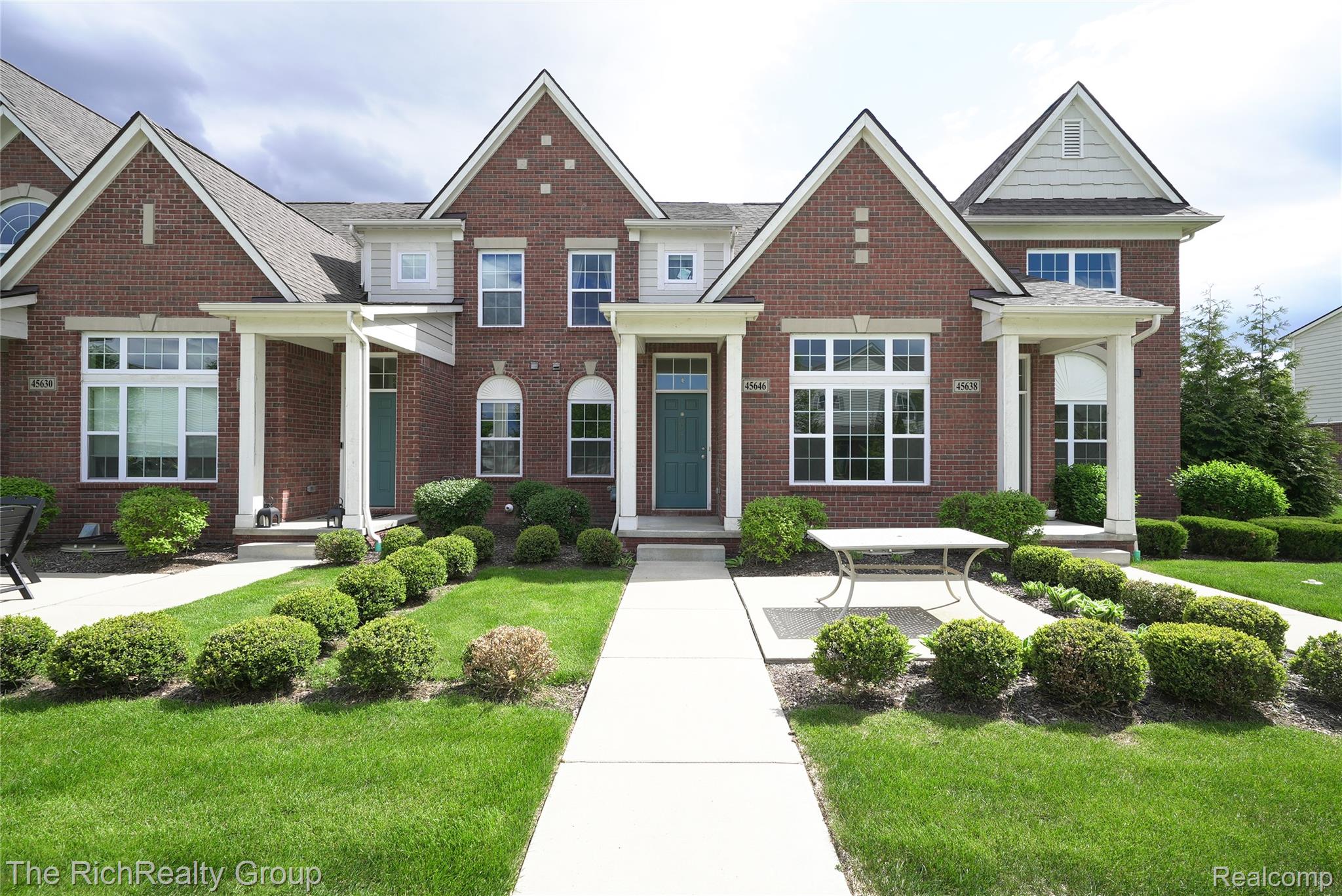 45646, Aragon, Canton, Michigan, 48187