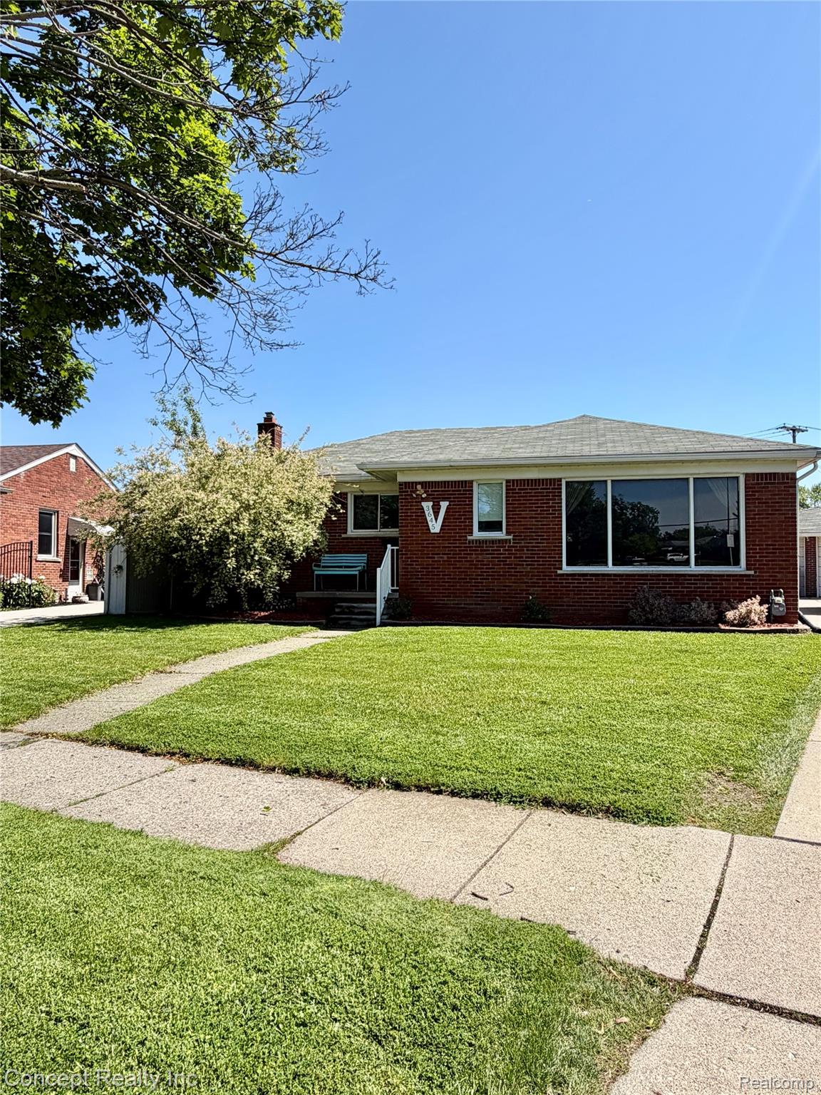 3645, Syckelmoore, Trenton, Michigan, 48183