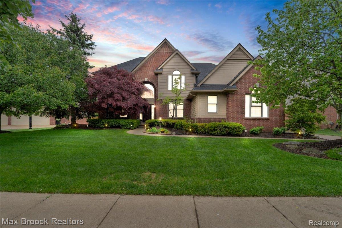 47071, Northumberland, Novi, Michigan, 48374