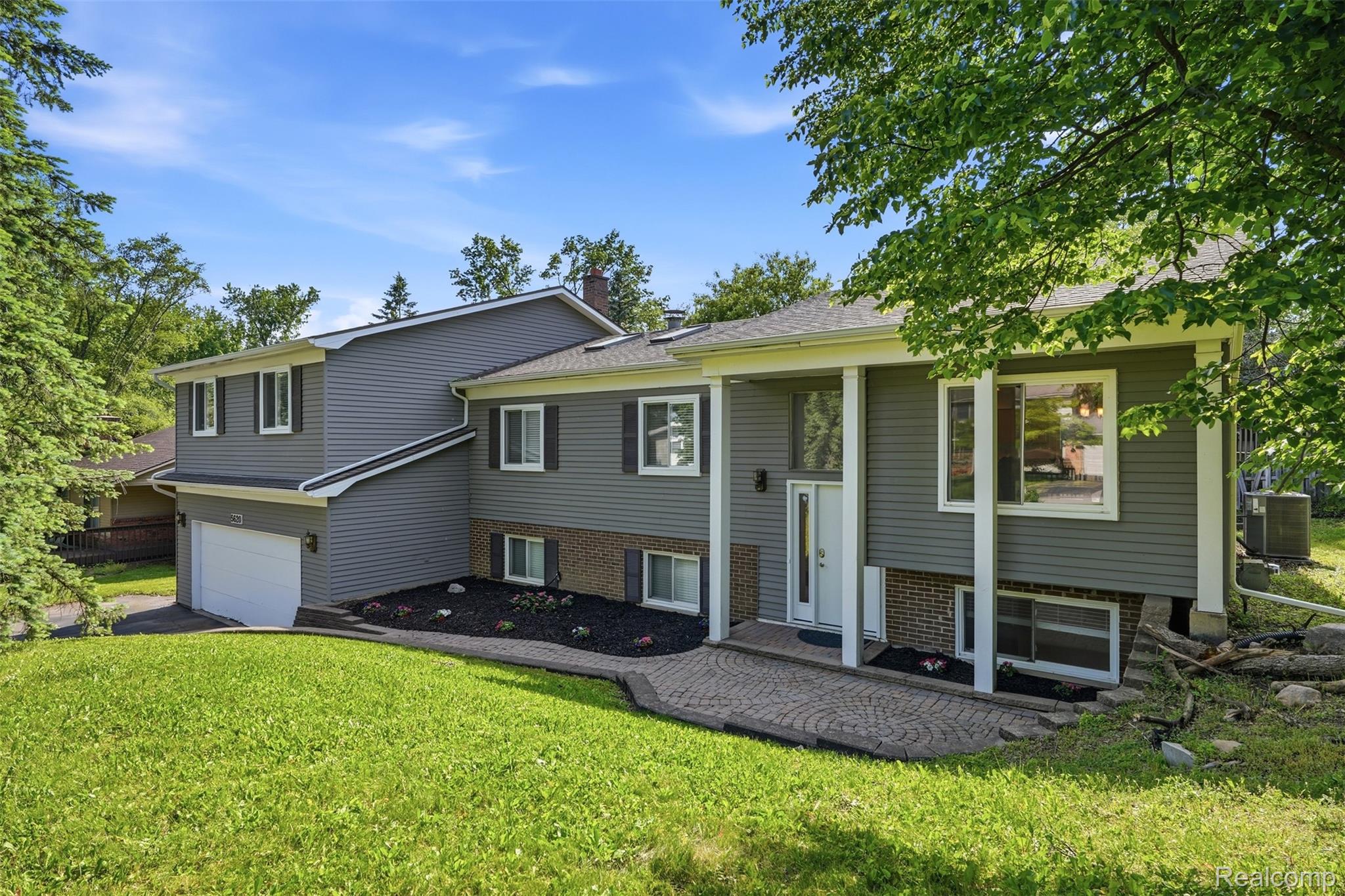 5620, Eastman, West Bloomfield, Michigan, 48323