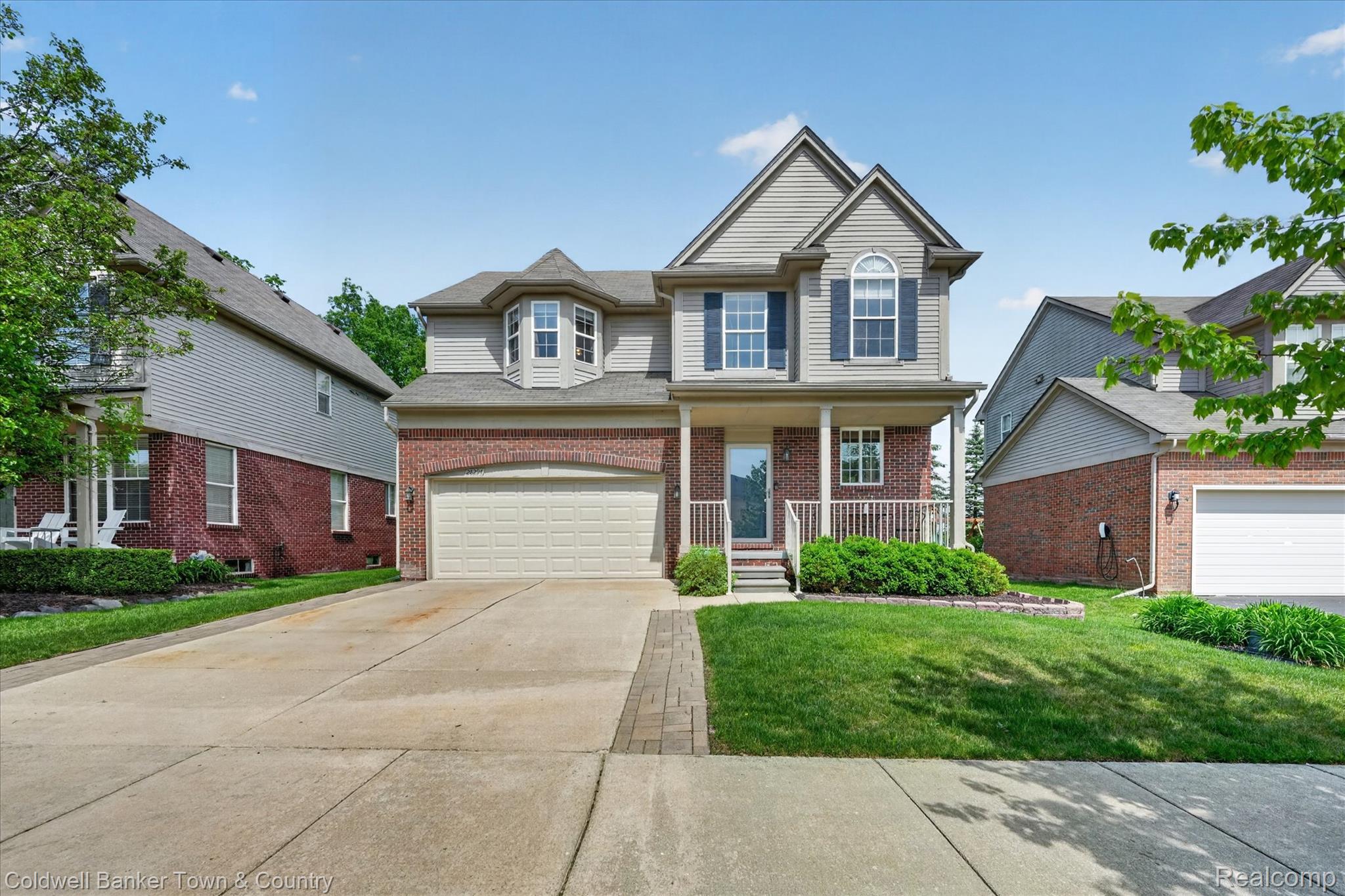 28294, Cottage, New Hudson, Michigan, 48165