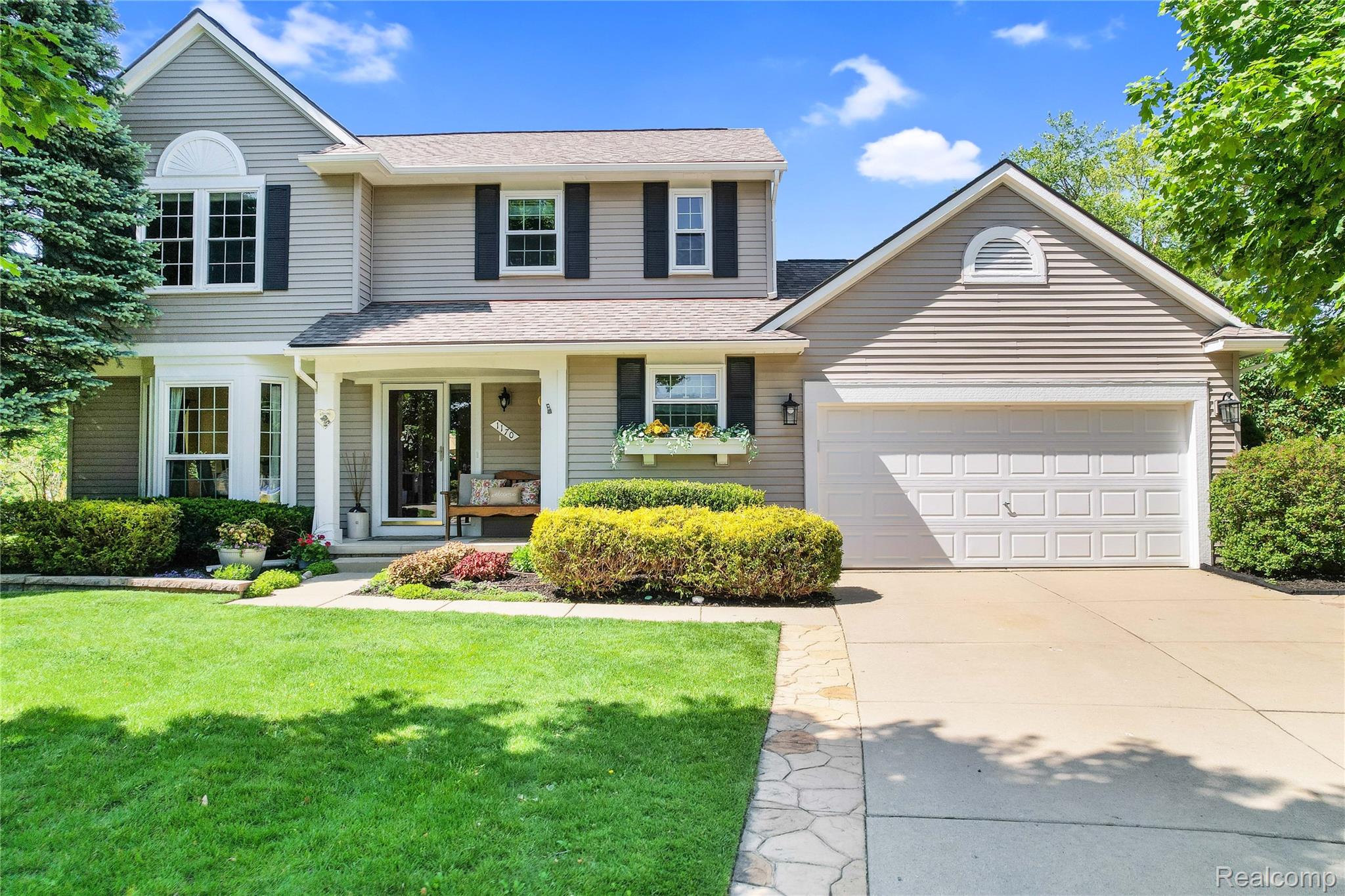 1170, Arabian, South Lyon, Michigan, 48178