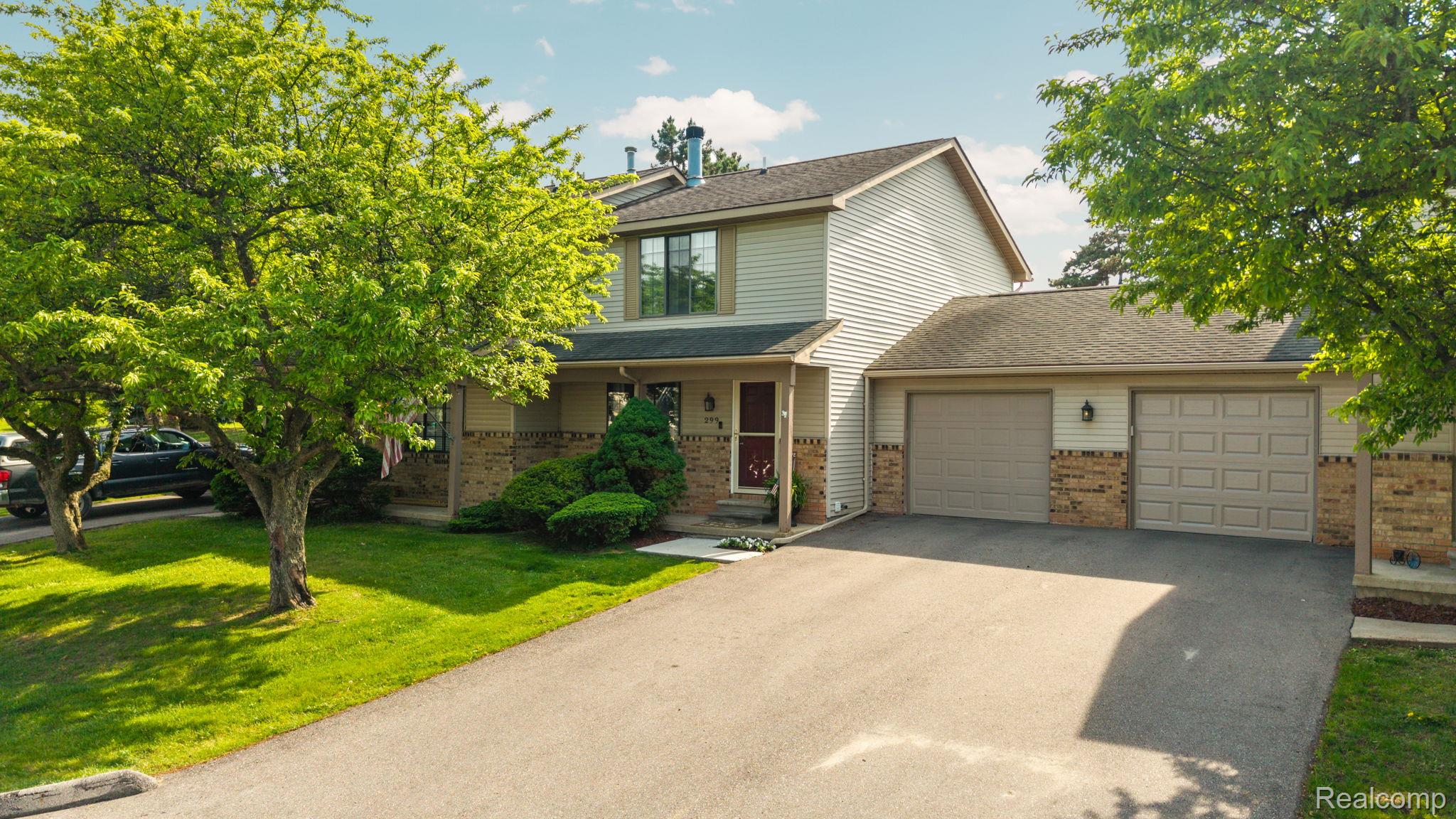 299, Wind Way, Walled Lake, Michigan, 48390