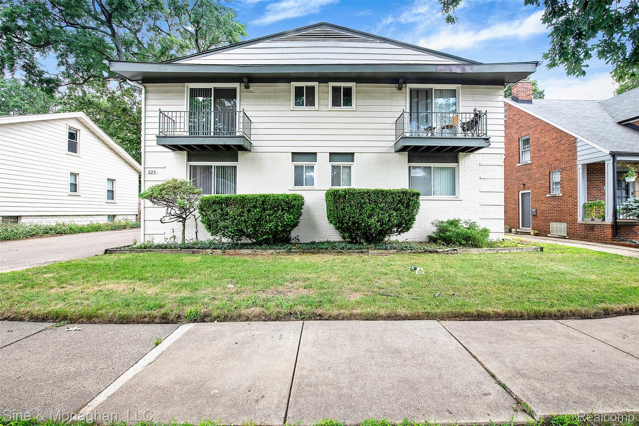 525, WOODLAND, Ferndale, Michigan, 48220
