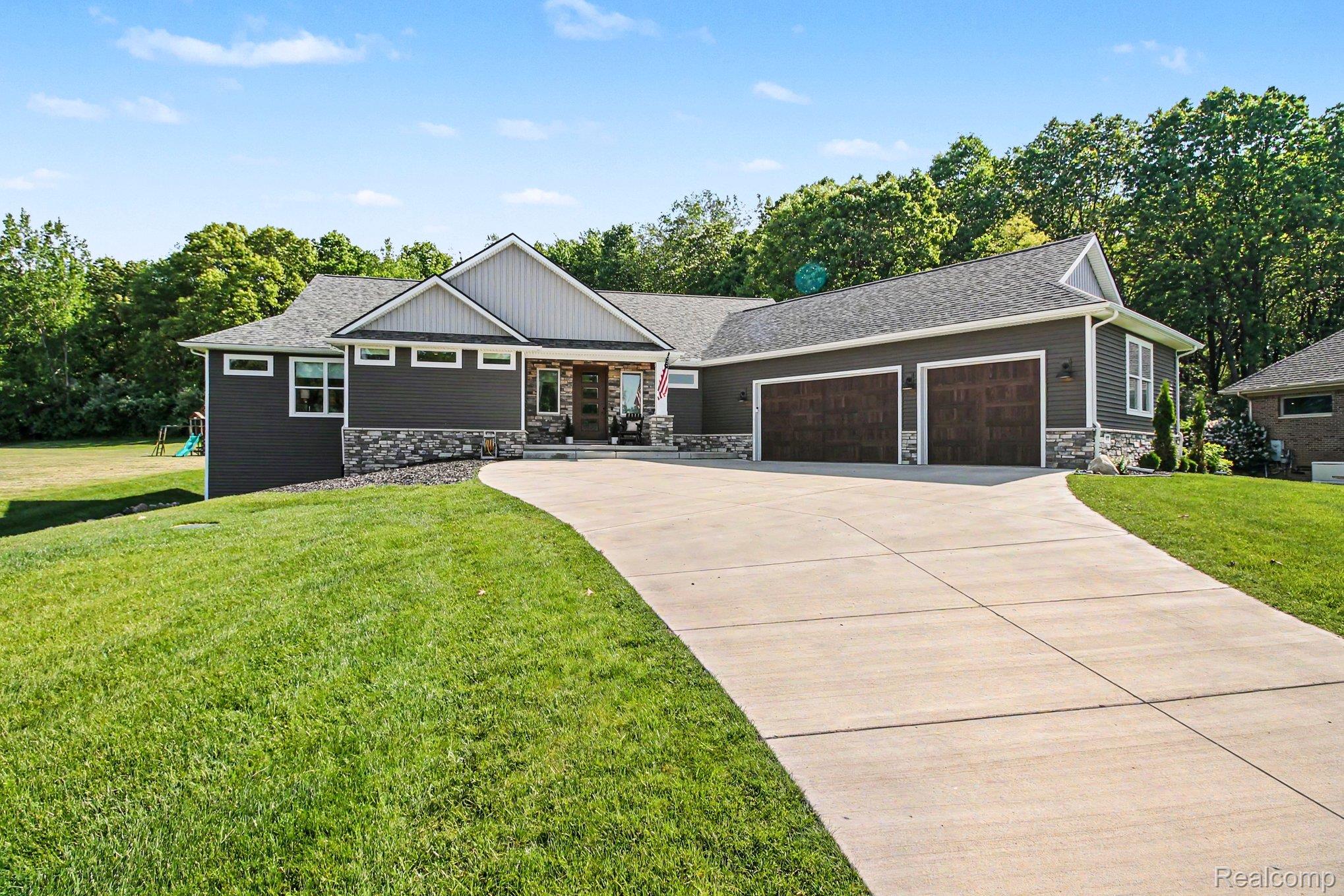 4112, Prairie Rose, Howell, Michigan, 48843