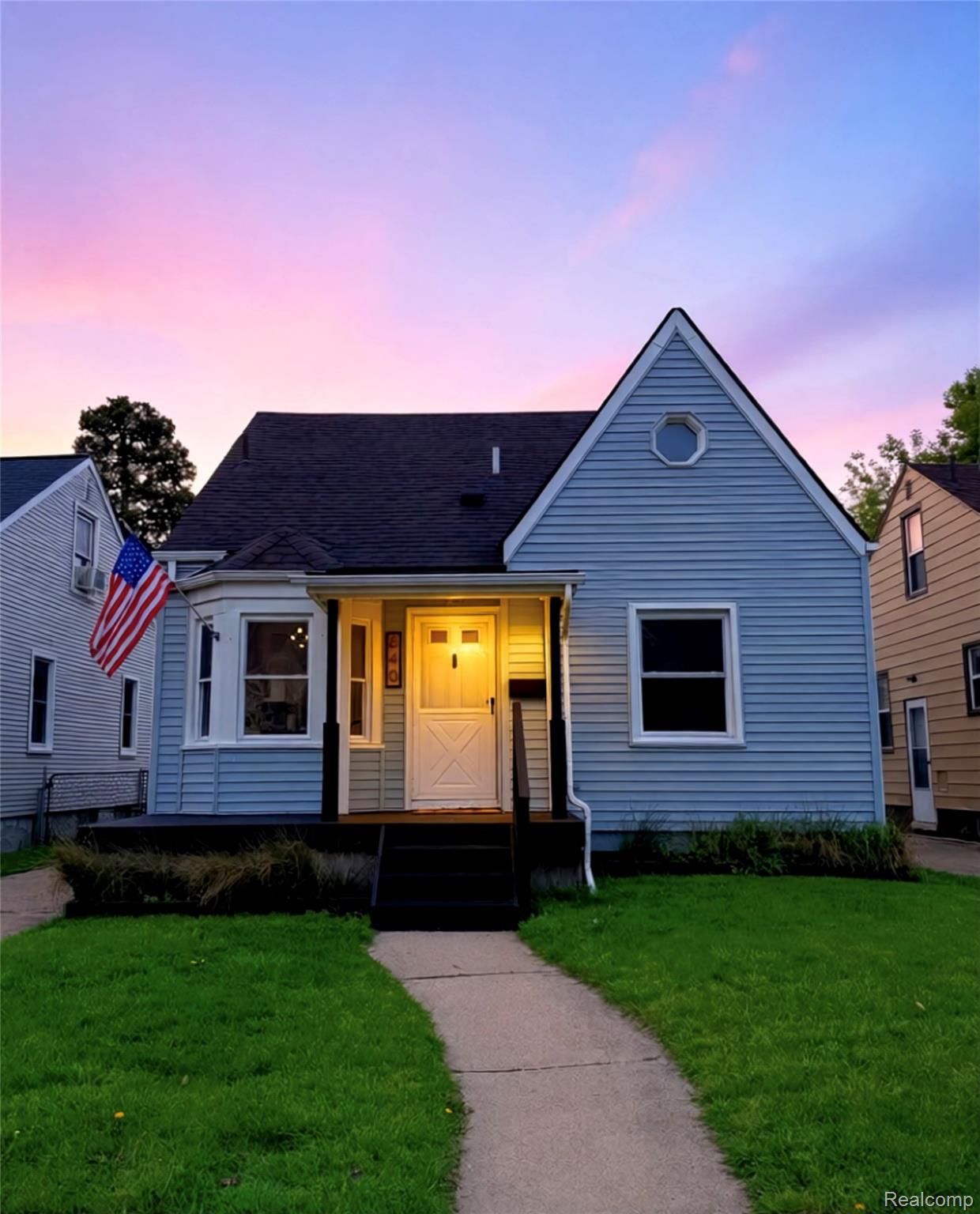 640, Wordsworth, Ferndale, Michigan, 48220