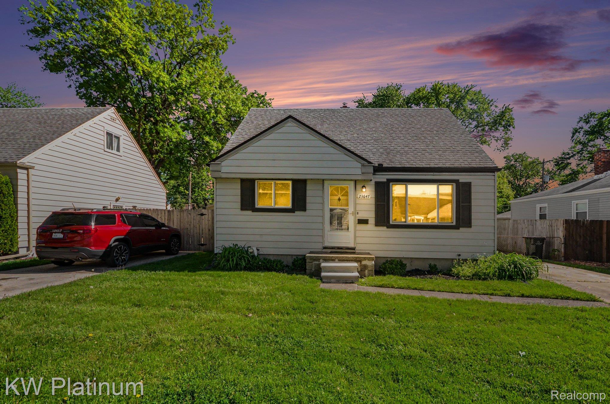 23647, Beverly, St. Clair Shores, Michigan, 48082