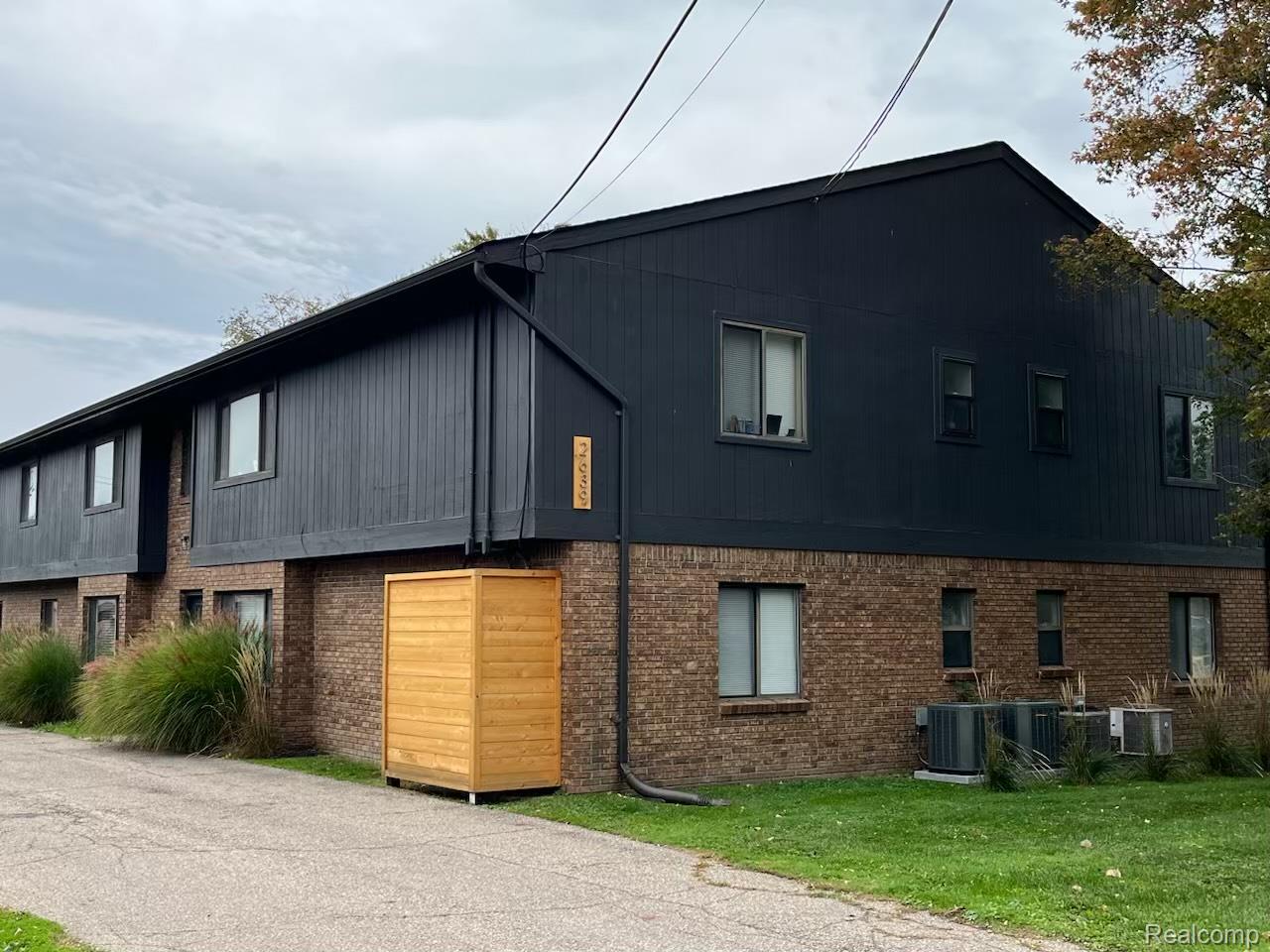2639, Columbia, #4, Berkley, Michigan, 48072