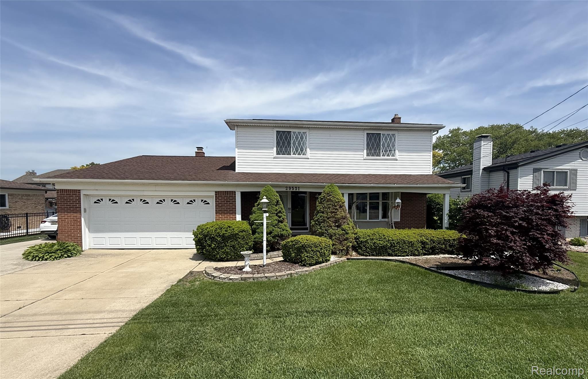 29531, Seaway, Harrison Township, Michigan, 48045