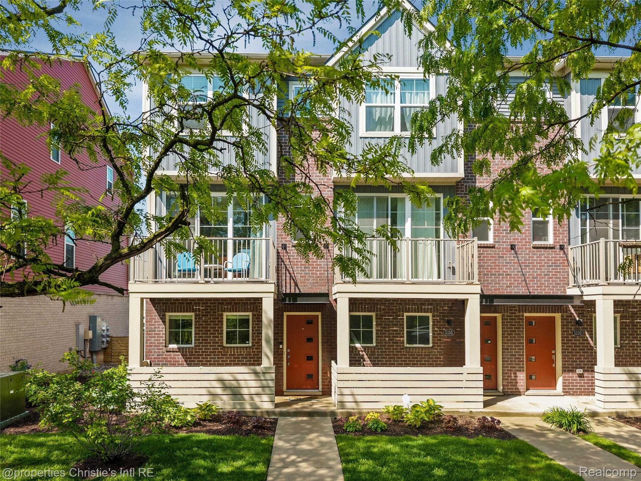 5151, Avery, #18, Detroit, Michigan, 48208
