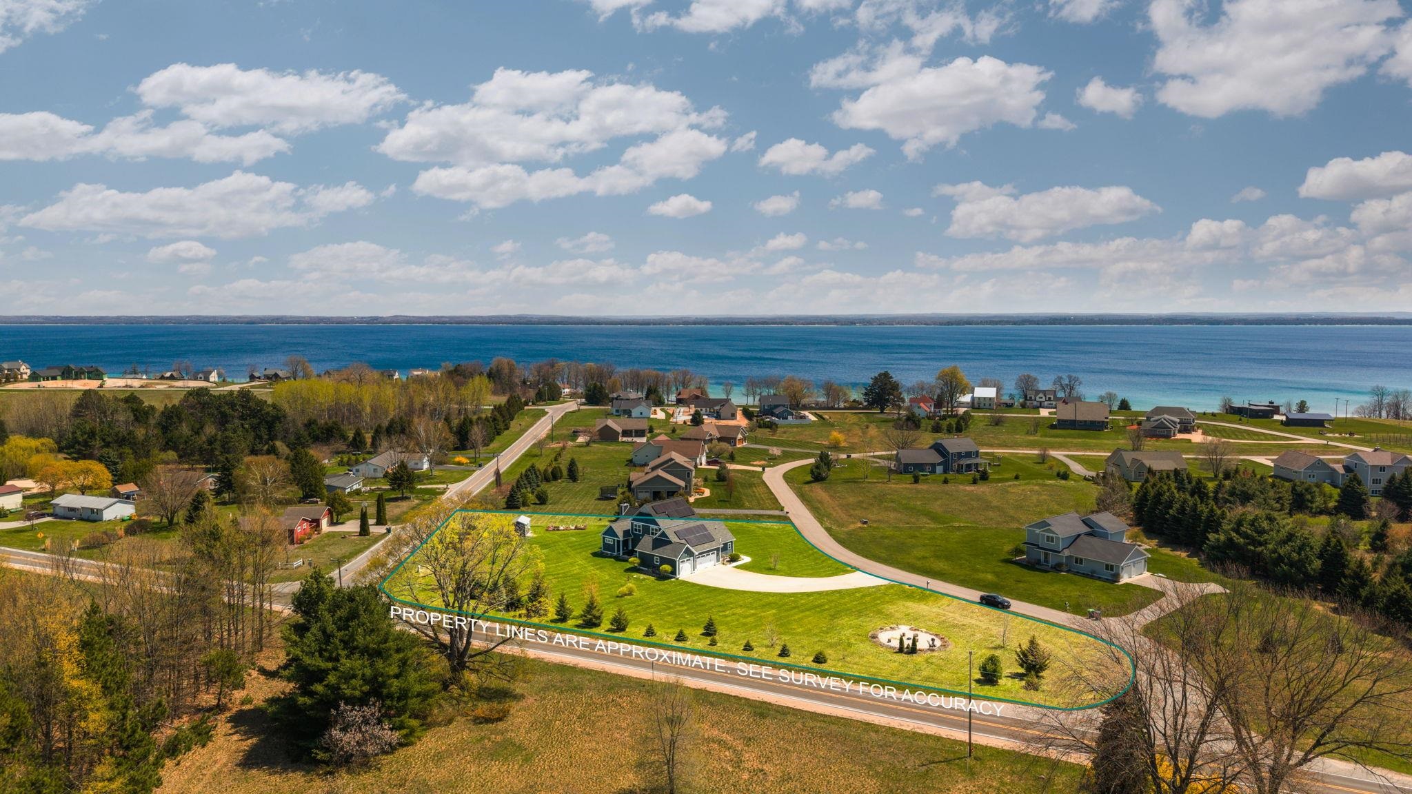 3833 Smokey Cove