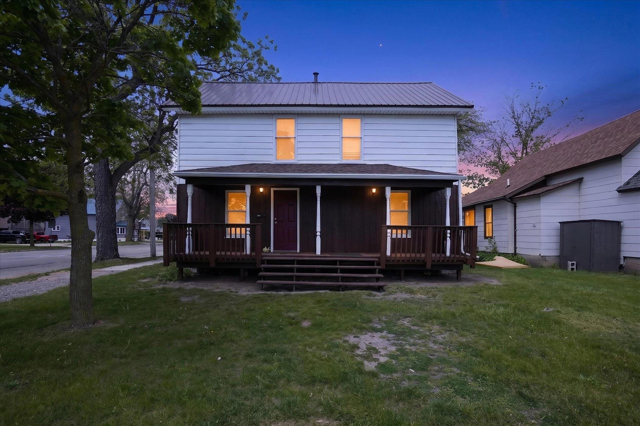 301 Gratiot