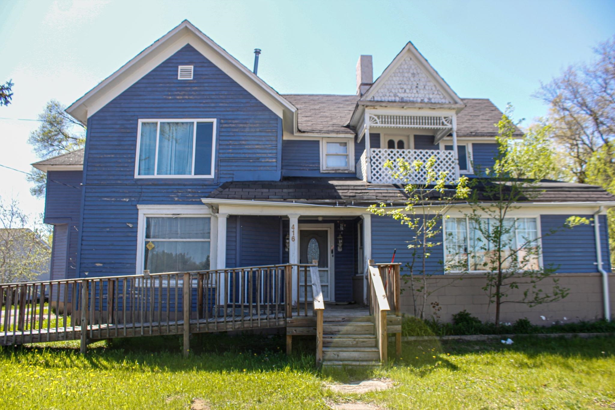 416 S Michigan