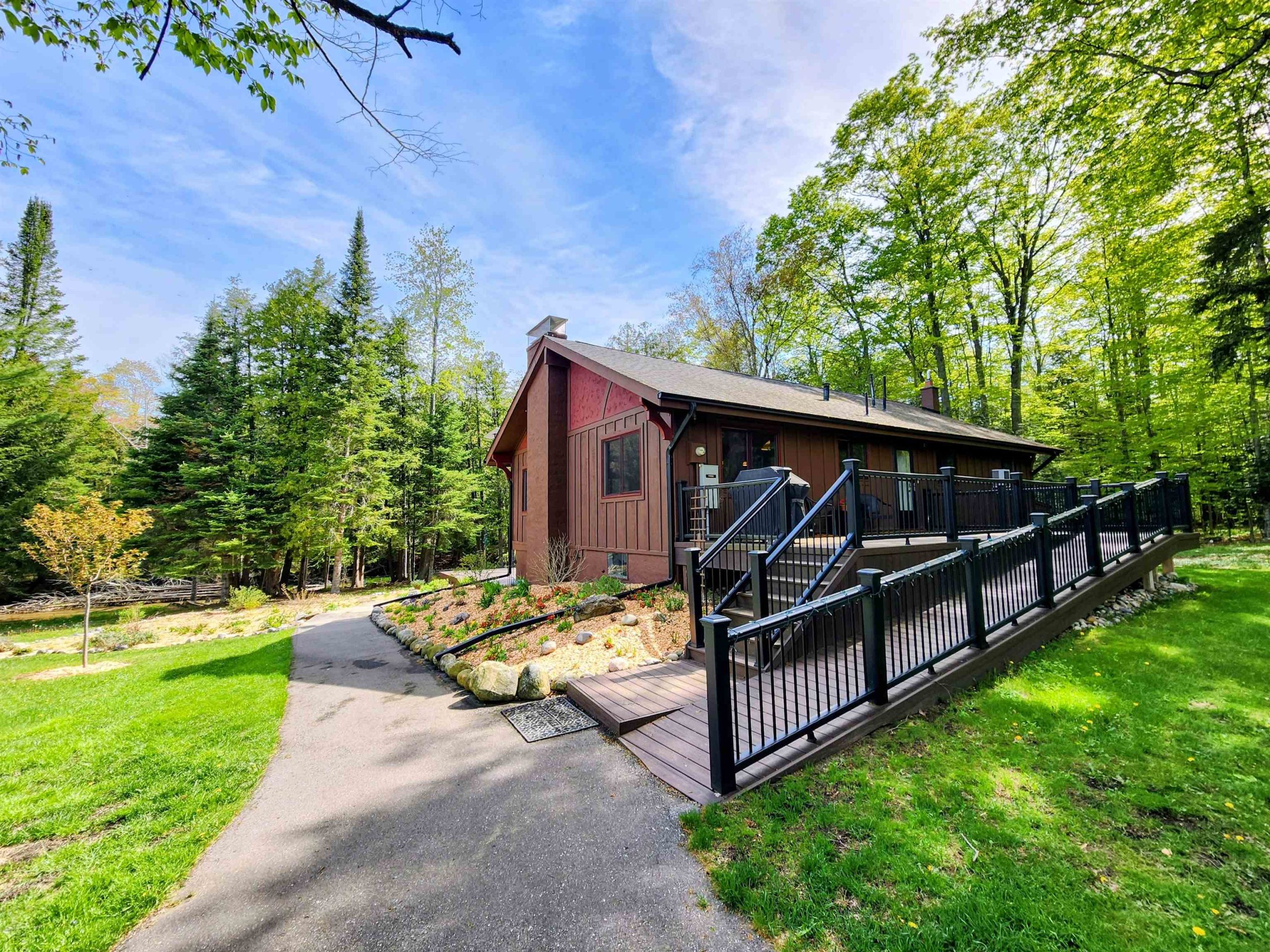 6075 Cedar River RD