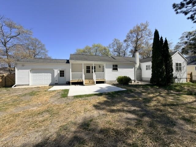 1161 Forest