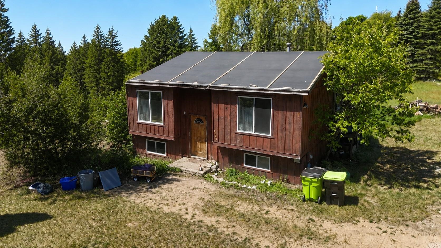 5527 Old Maple