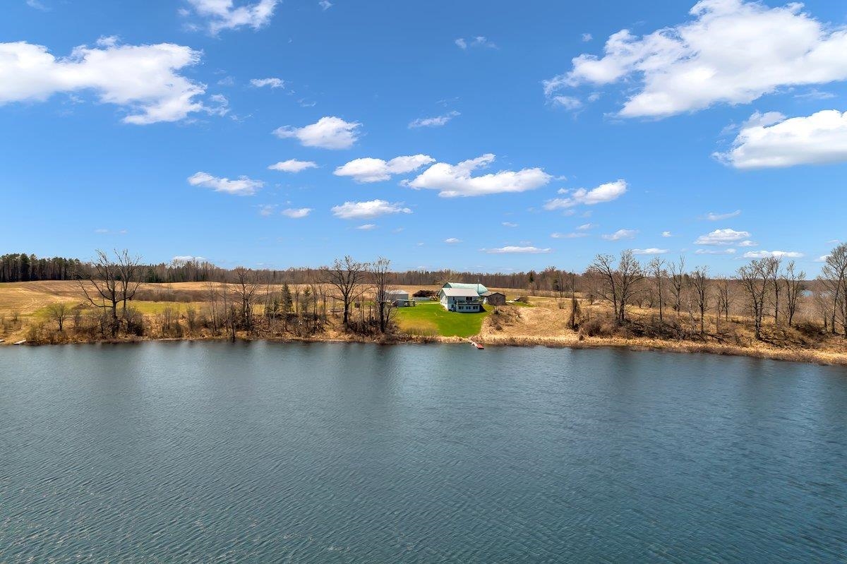 4374 E County Line RD