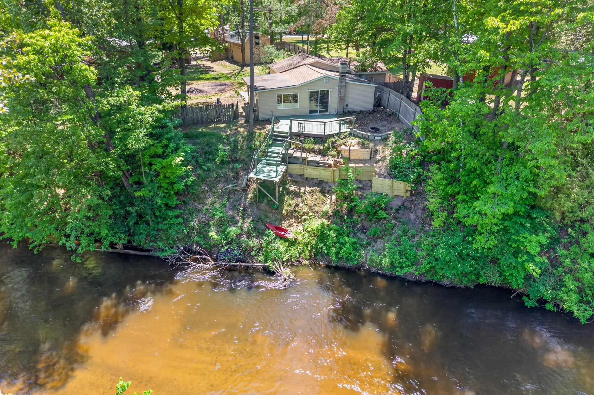 8538 W Haskell Lake RD