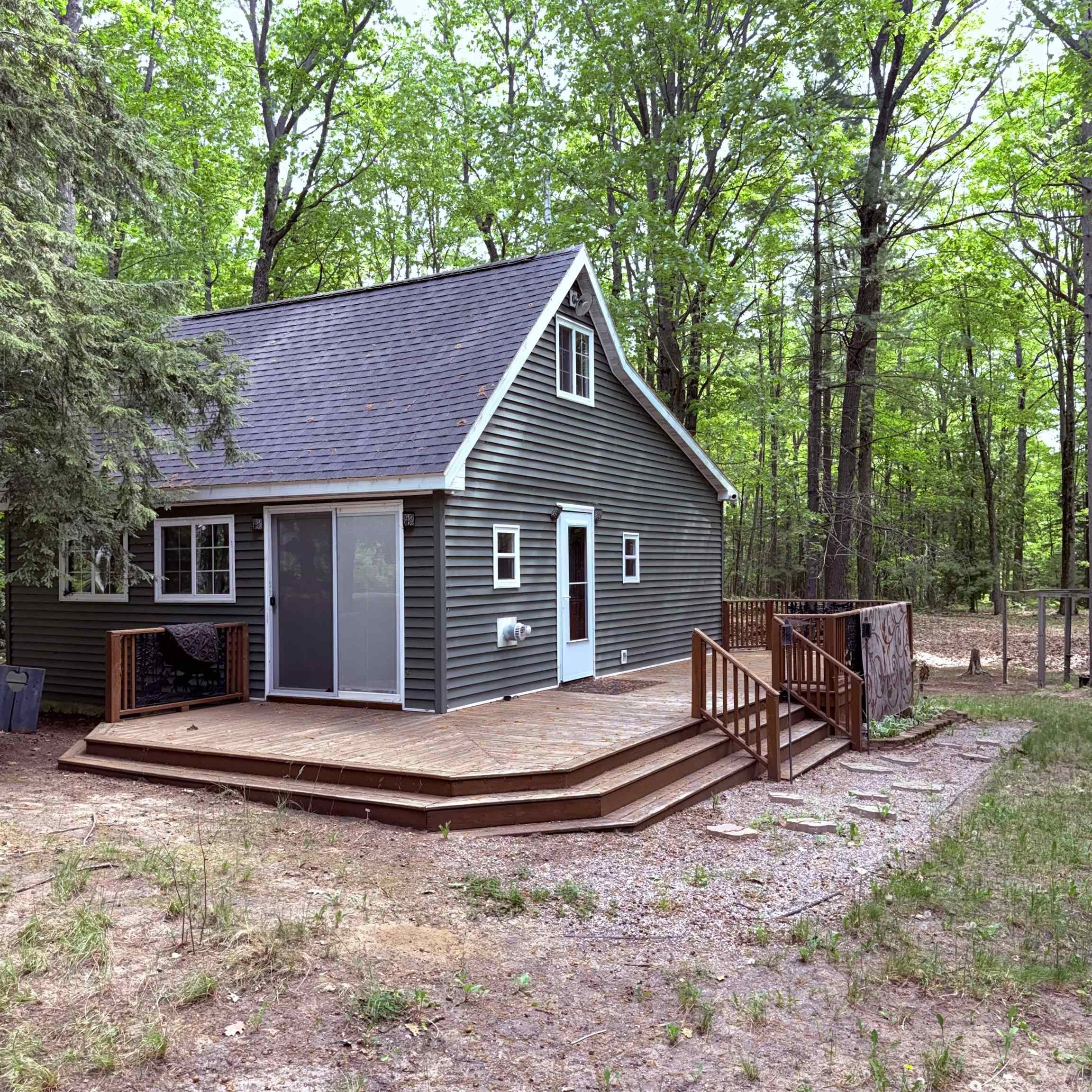 3551 E Cedar Lake