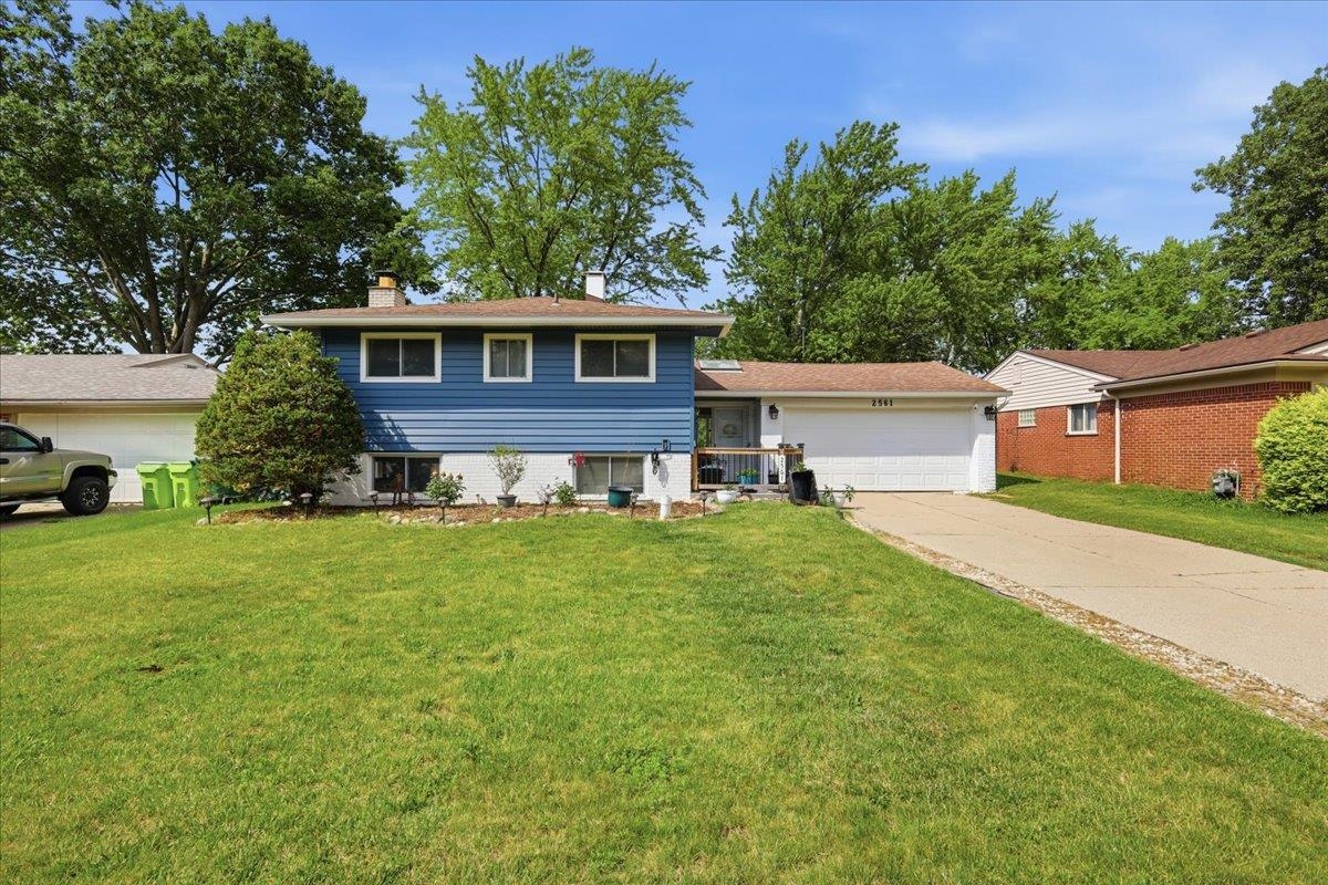 2561 Bingham