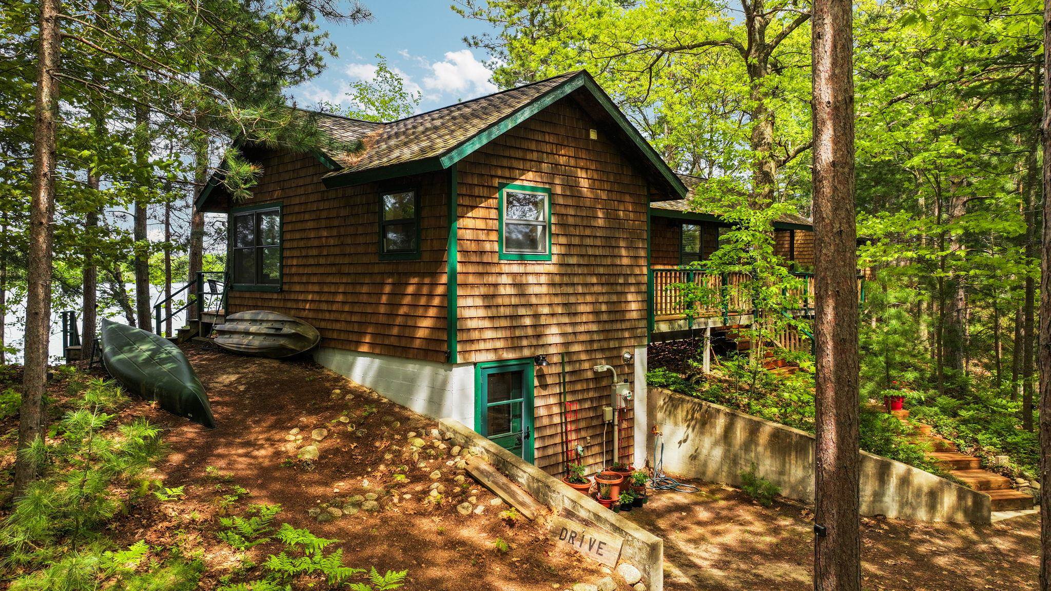 28525 Fox Pointe