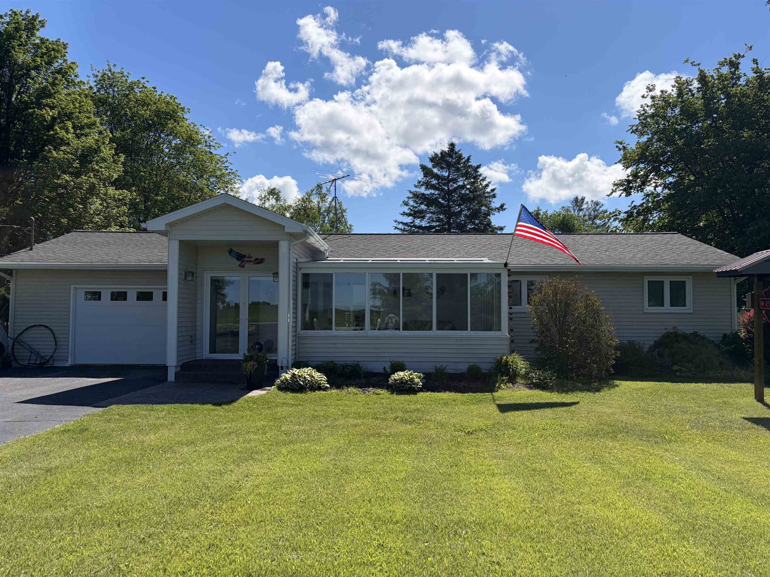 2181 S McGee