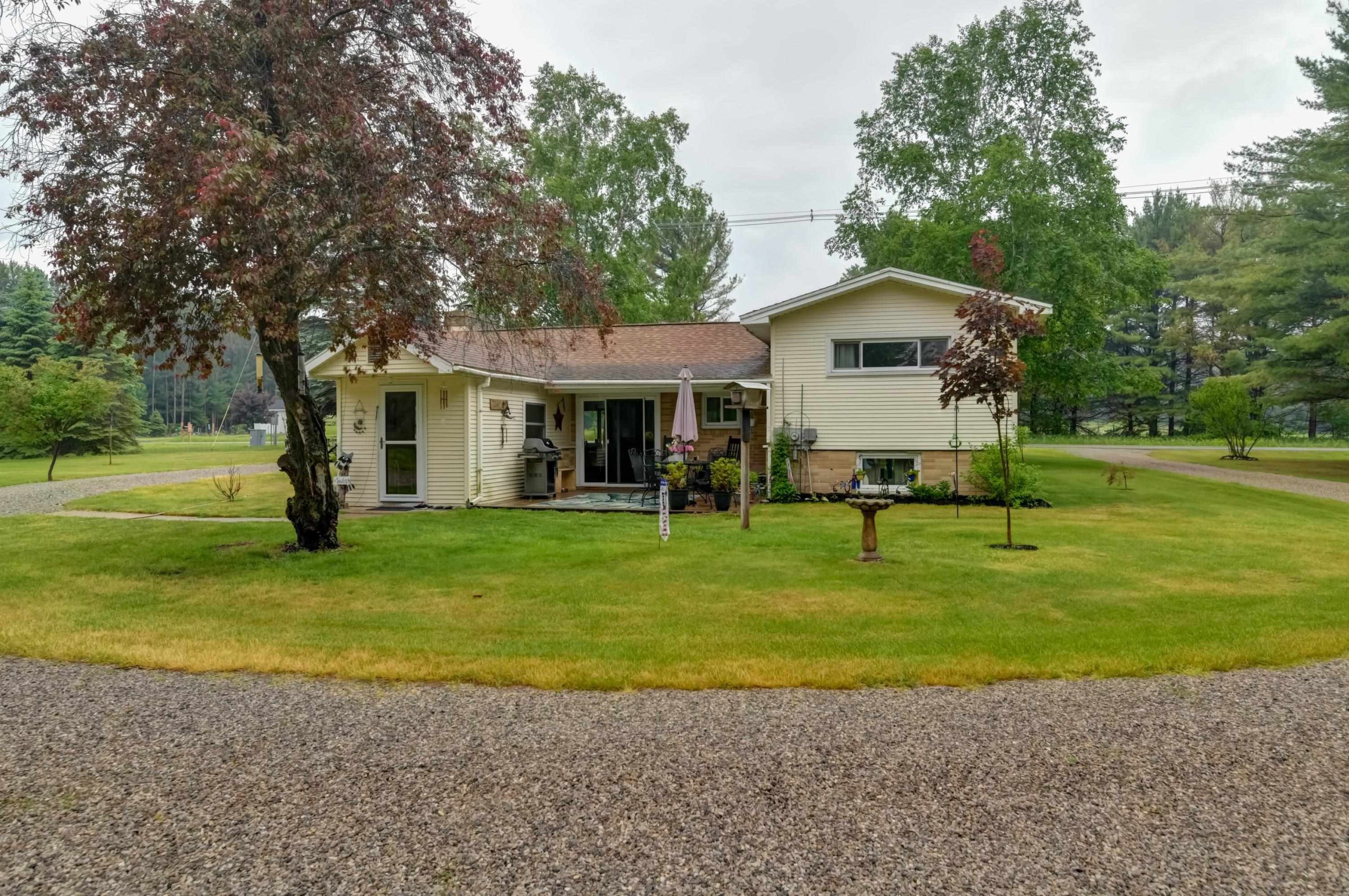10741 N Long Lake