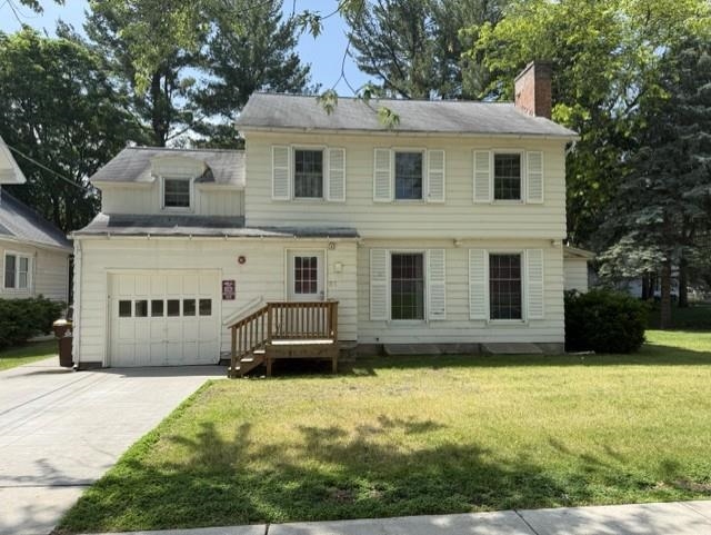715 W Center ST