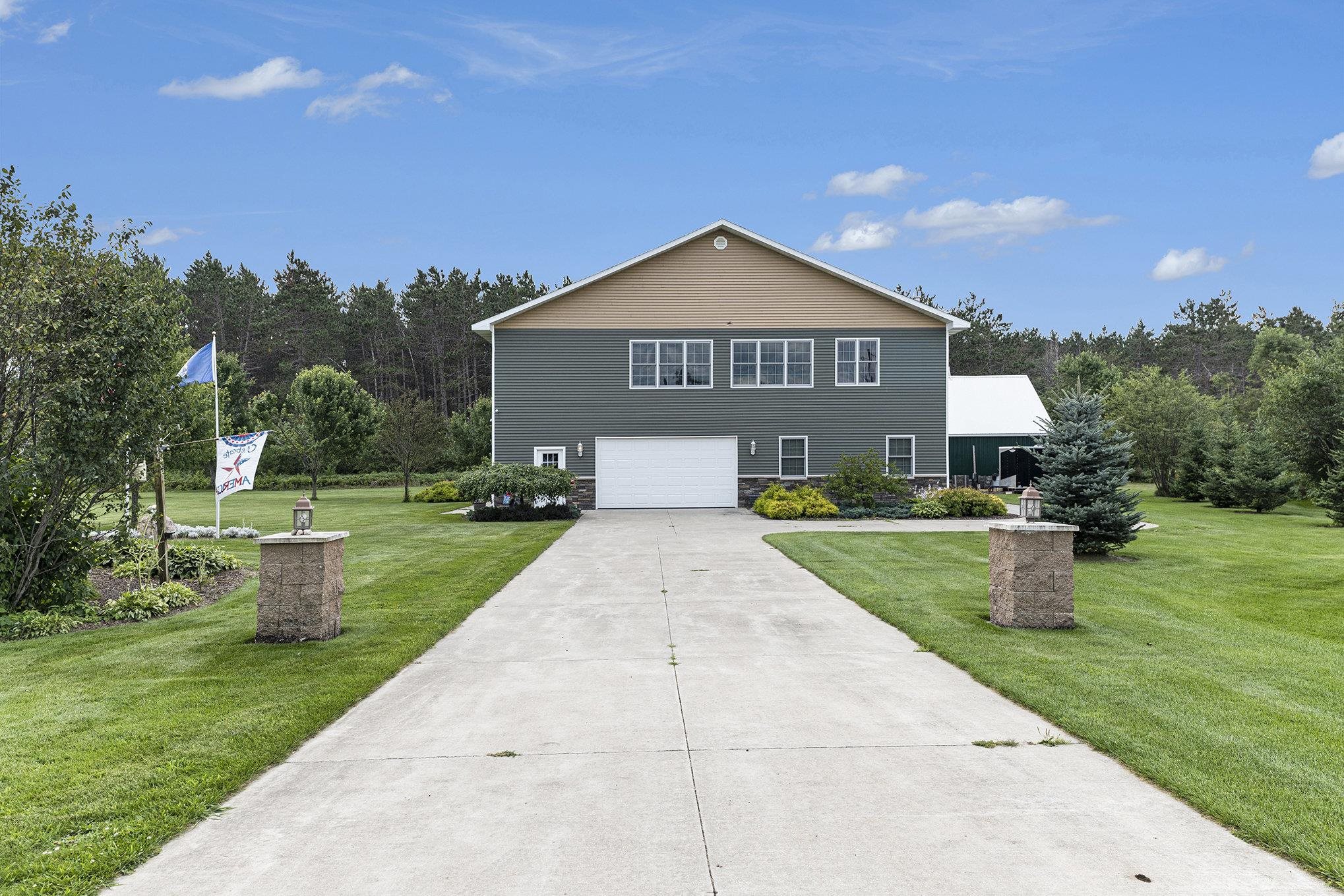 6836 Wrenwood