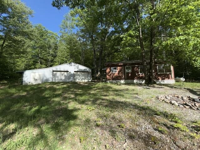 4933 E Johnson