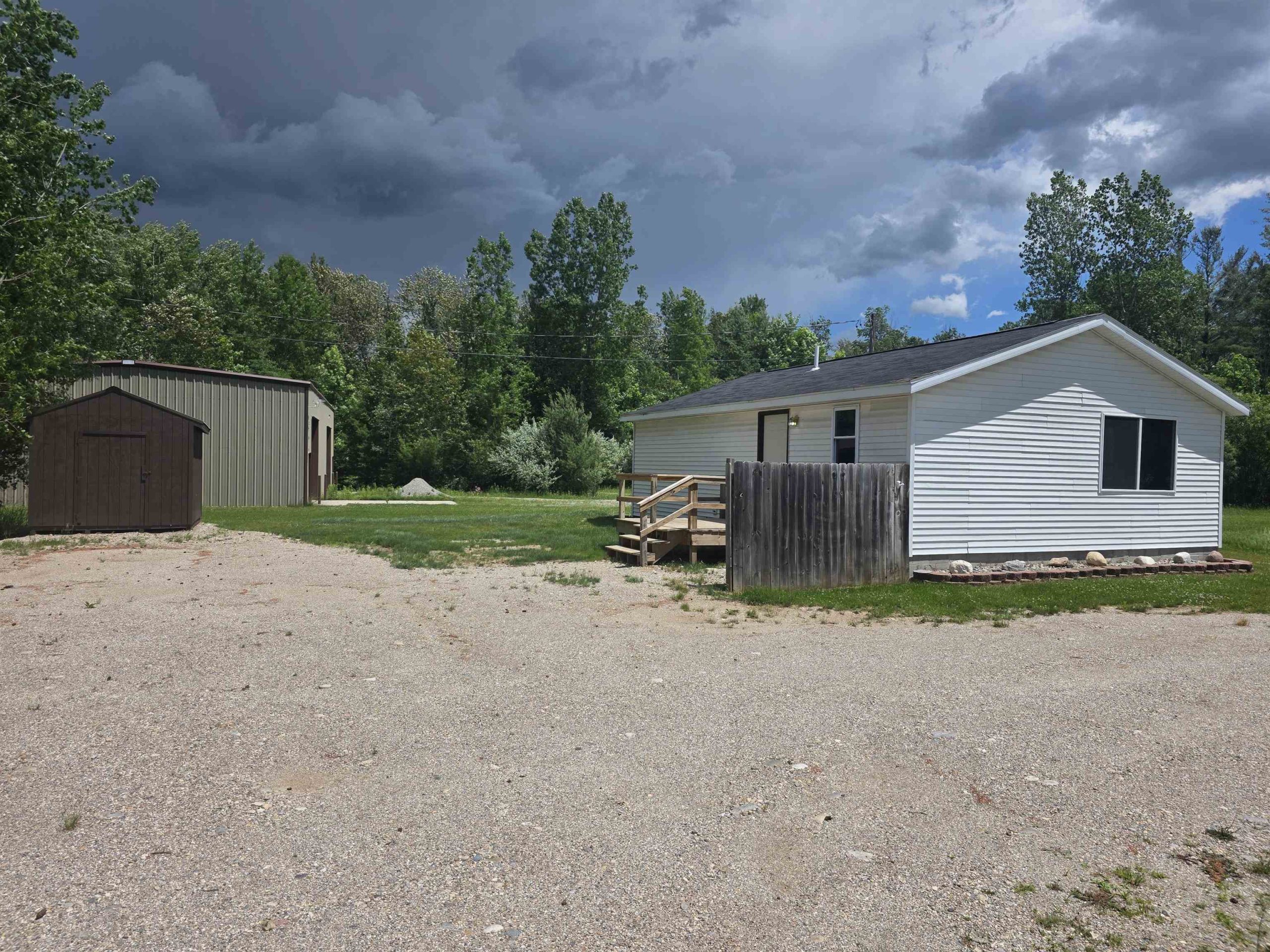 4924 Long Lake