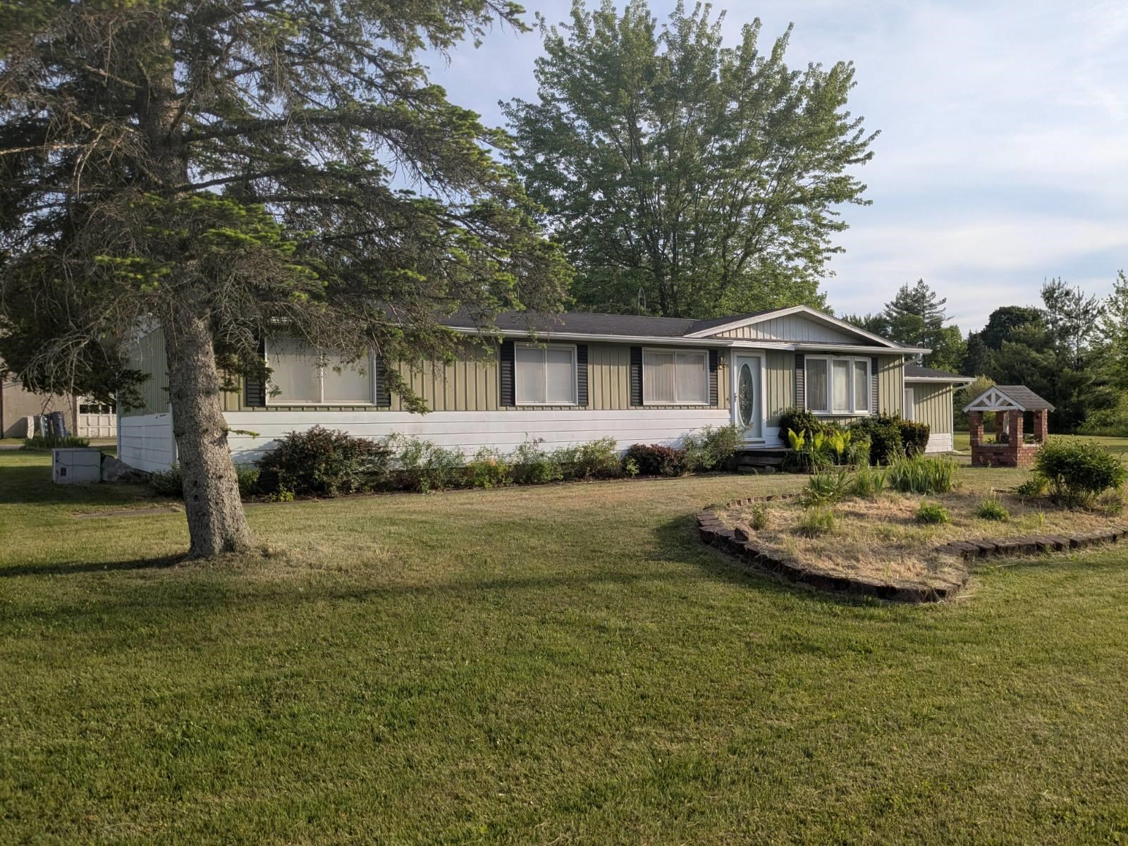 511 W Main