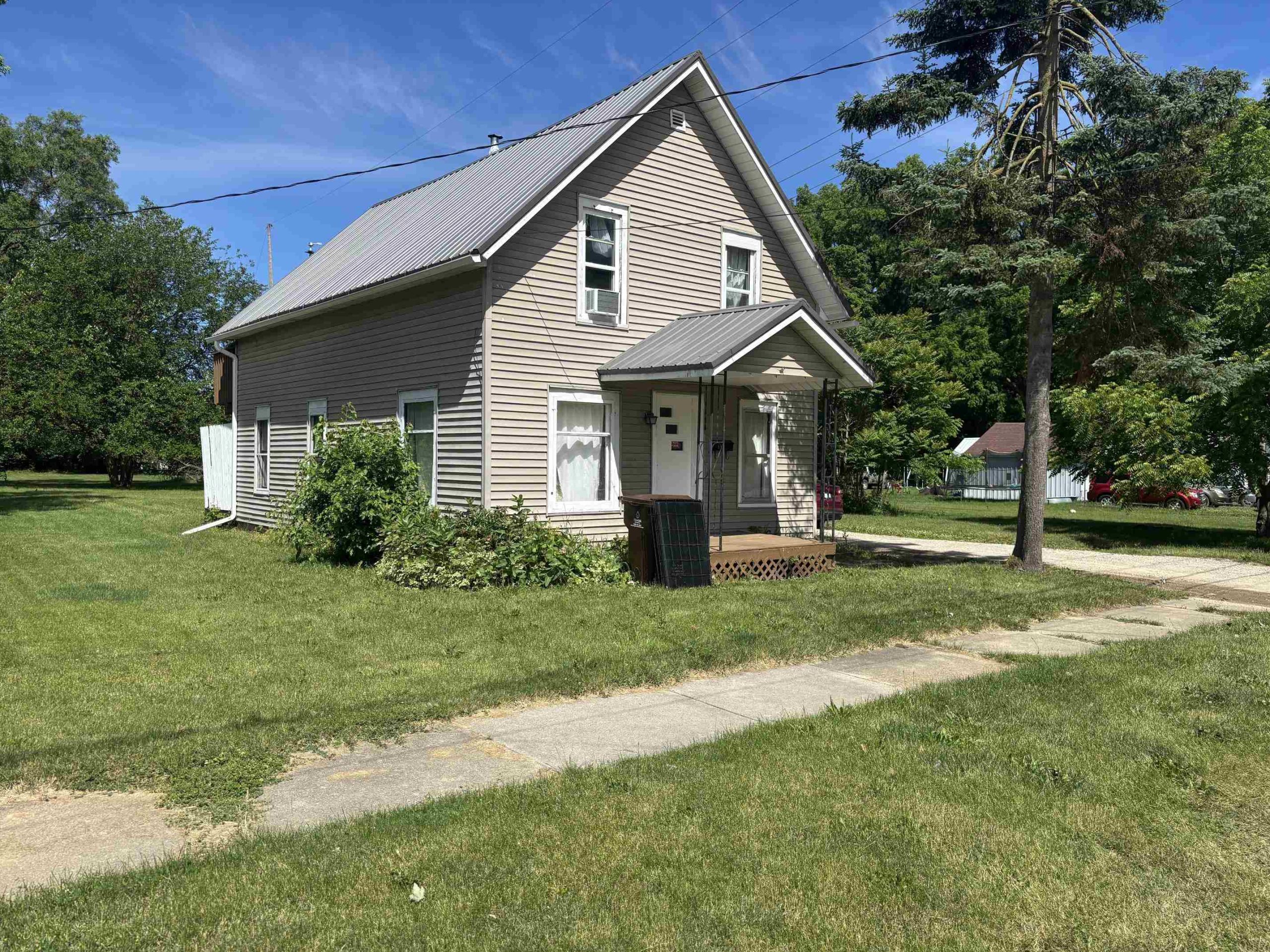 313 Pleasant