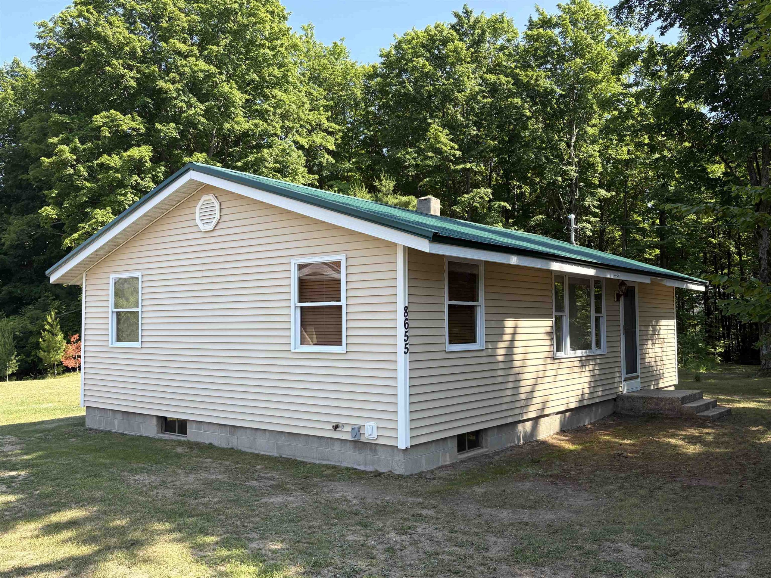 8655 SE Campbell