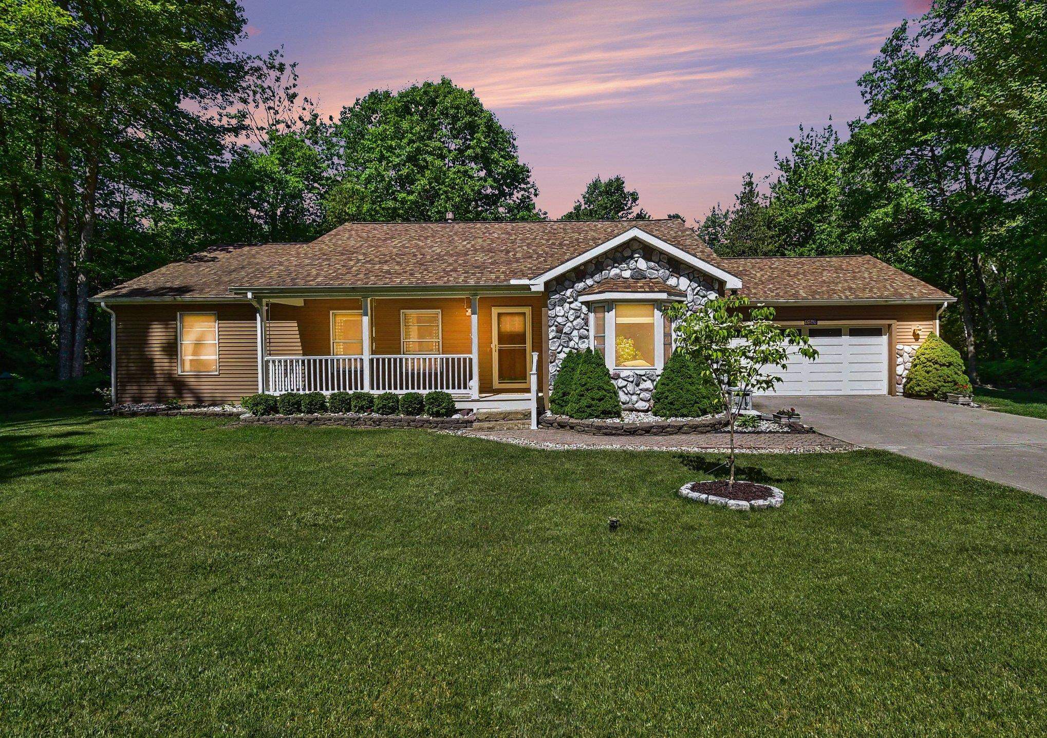 6795 Cedarbrook
