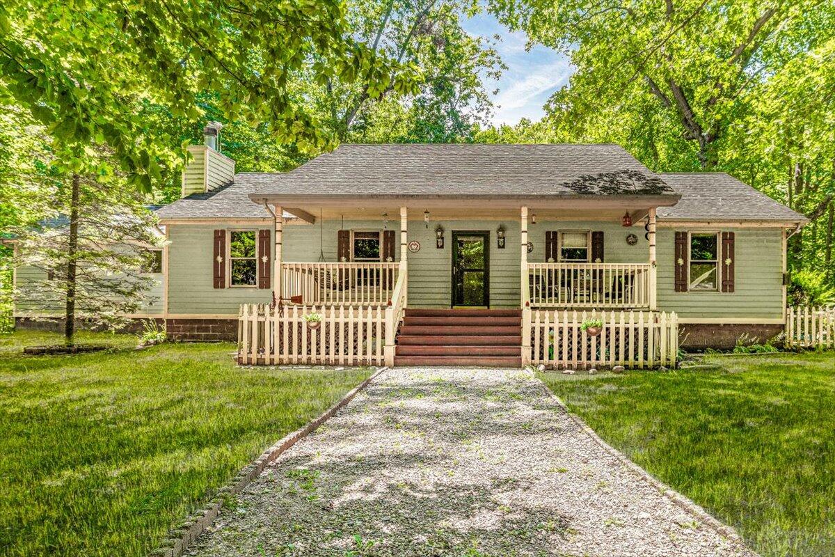 16253 1st Lane